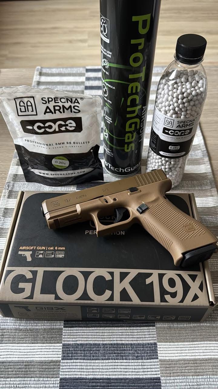 Glock 19X ASG 6 mm + Green Gas + kulki 0,20 g i 0,23 g