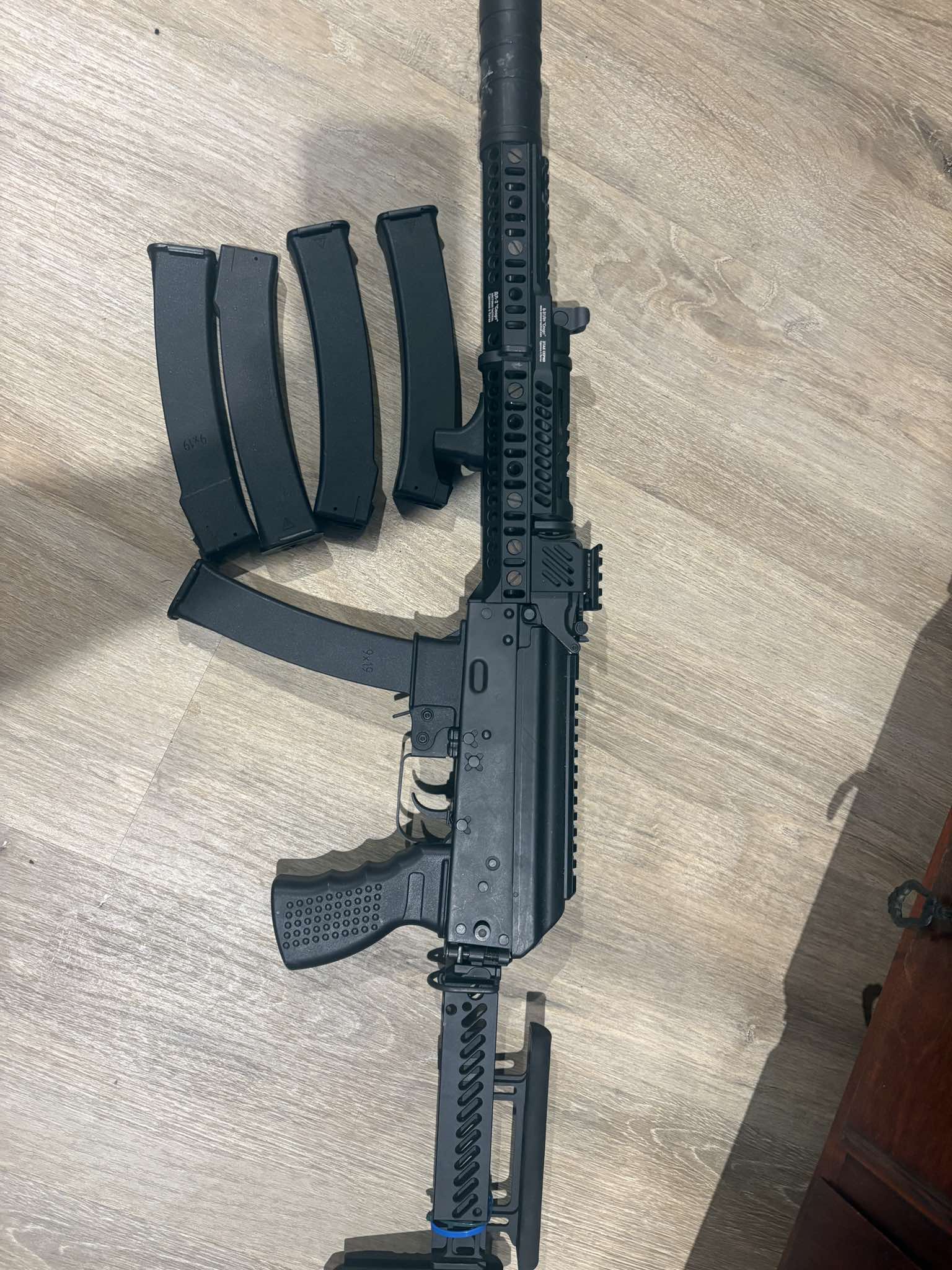 AEG Arcturus AT-K9T - Black