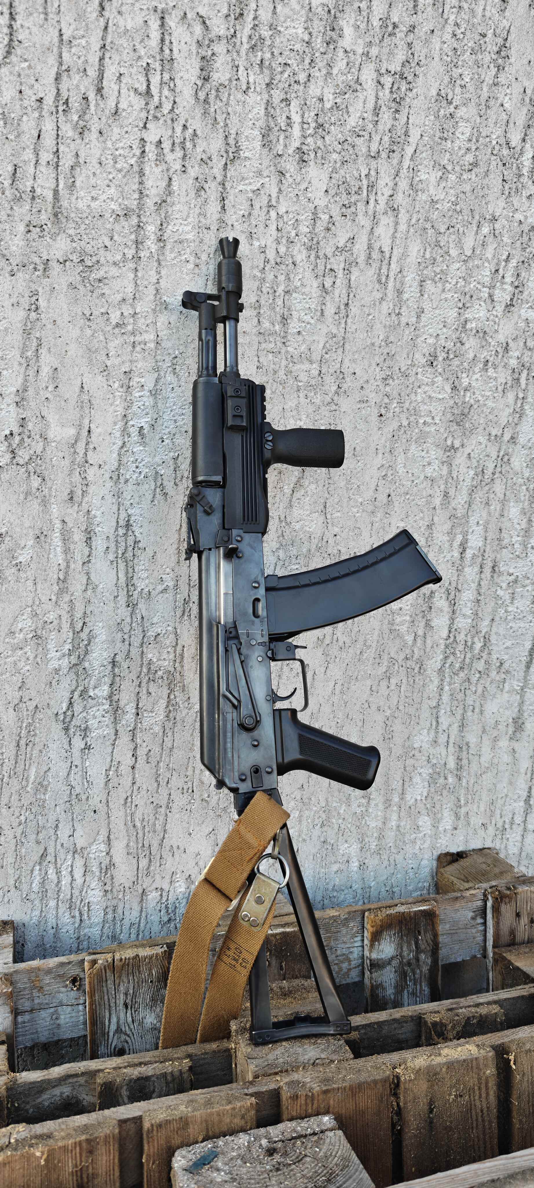 LCK105 NV stock + 6 midcapów