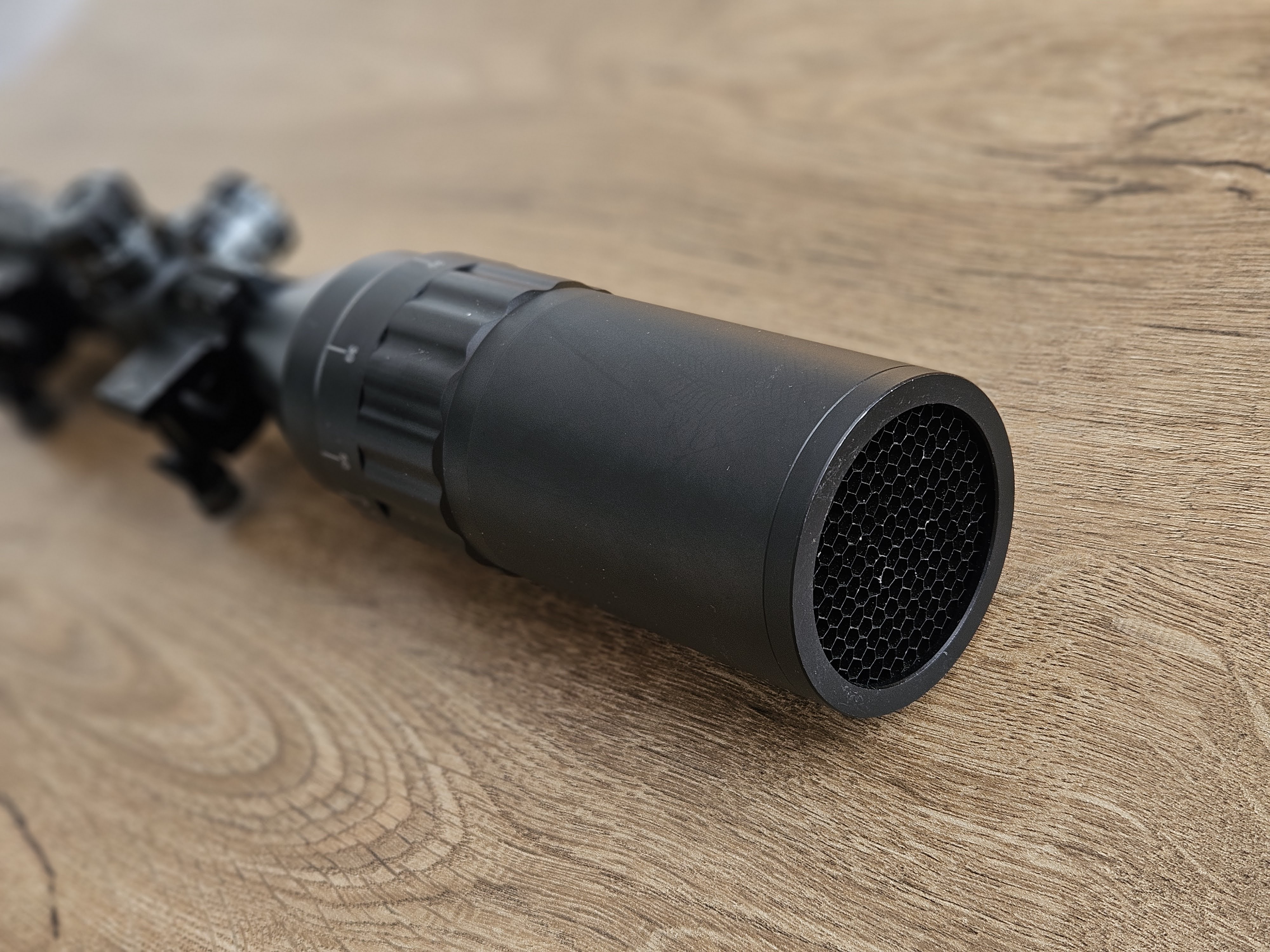 Luneta 3-9x50 Novritsch z kill flash