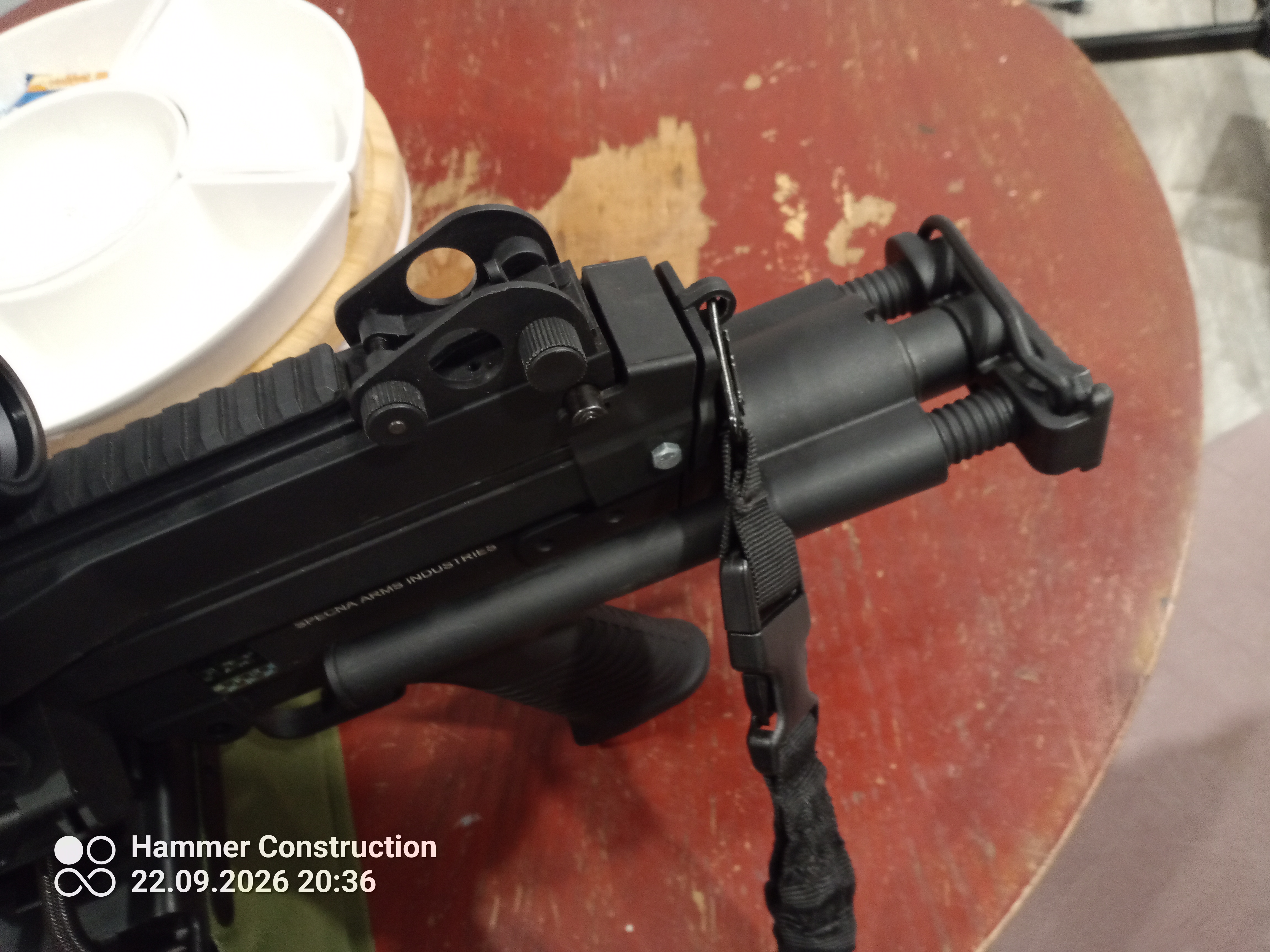 M249