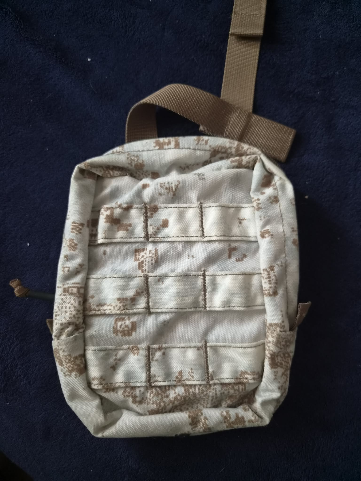 Cargo helikon snow dirt