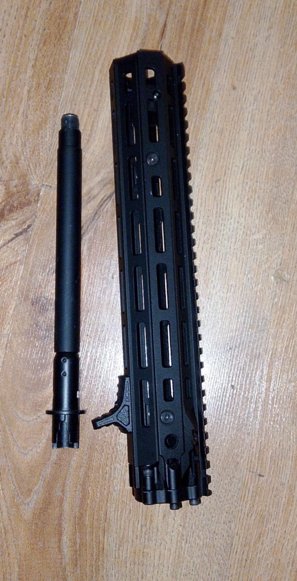 Front Daniel defense 12.5 i lufa specna arms