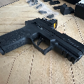 SigAir / VFC p320 M18 z kolimatorem i zestawem stalowych części gbb