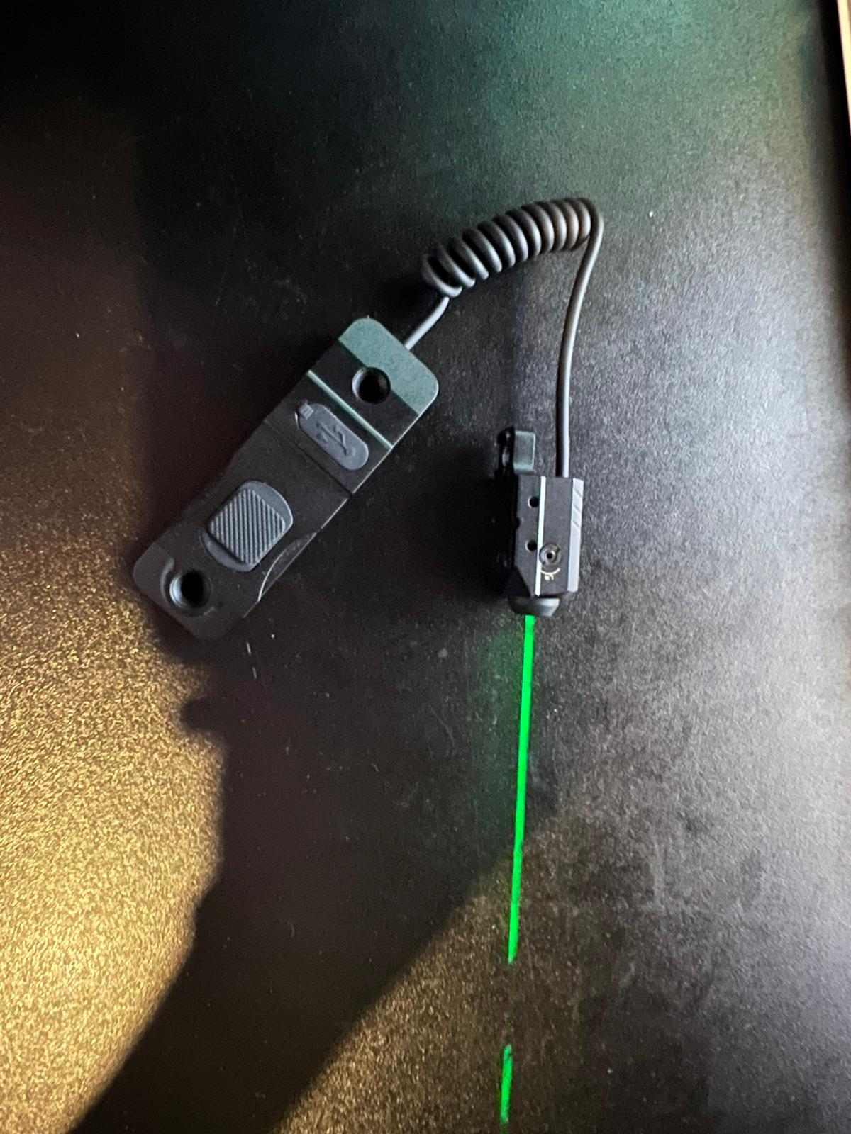 Laser zielony mlock
