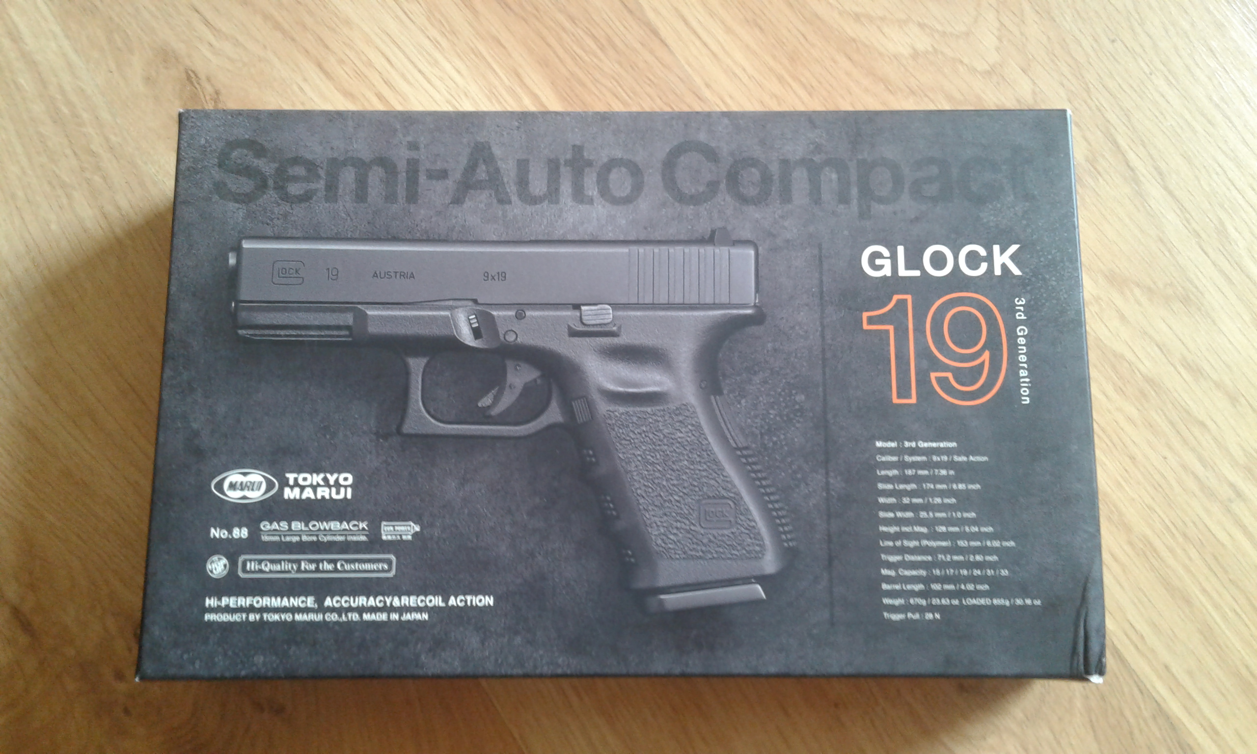 Glock 19 gen.3, G19, Tokyo Marui, Lufa Nine Ball non-recoil