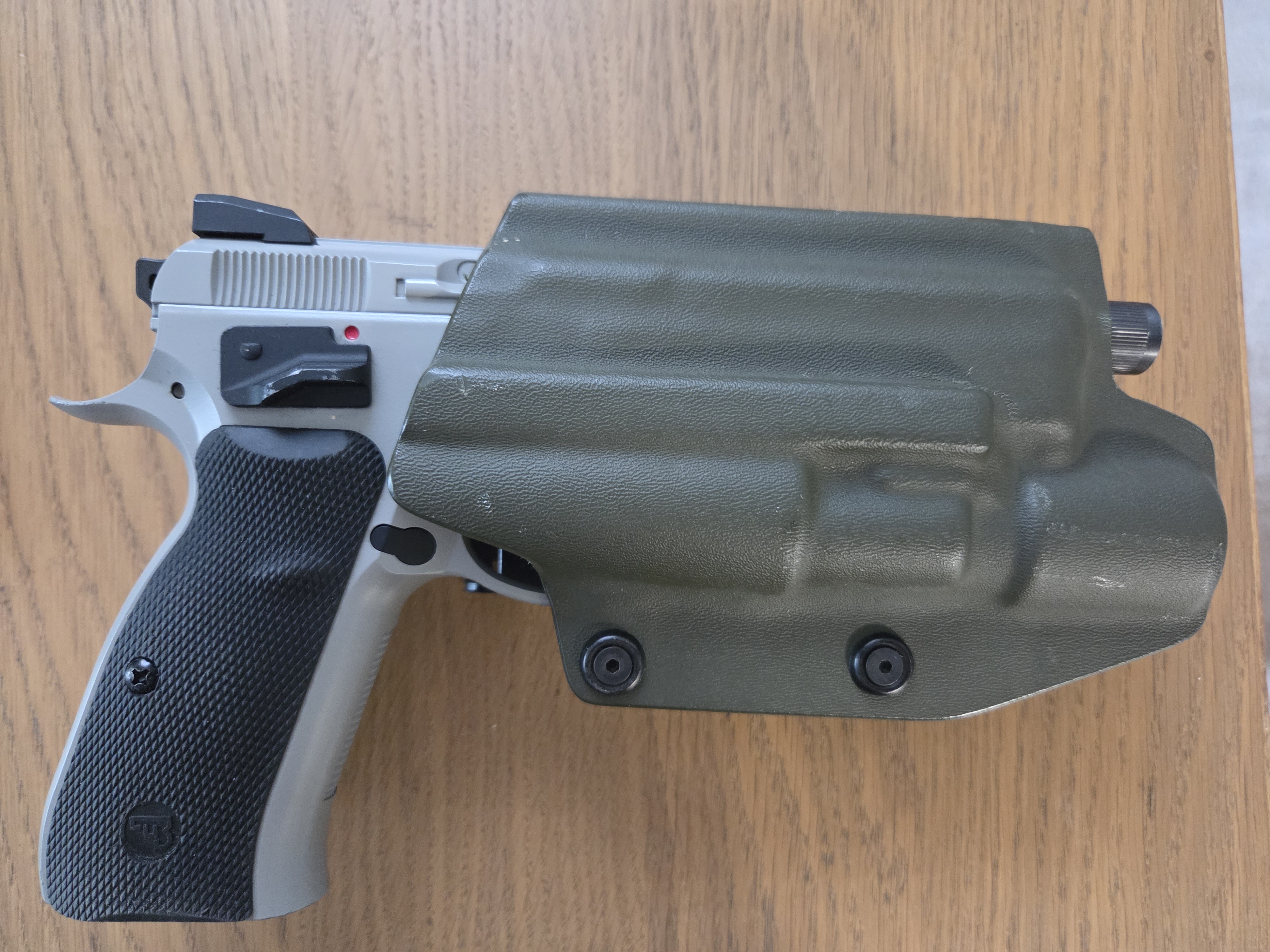 Pistolet GBB ASG CZ SP-01 Shadow - Urban Grey plus dodatki.