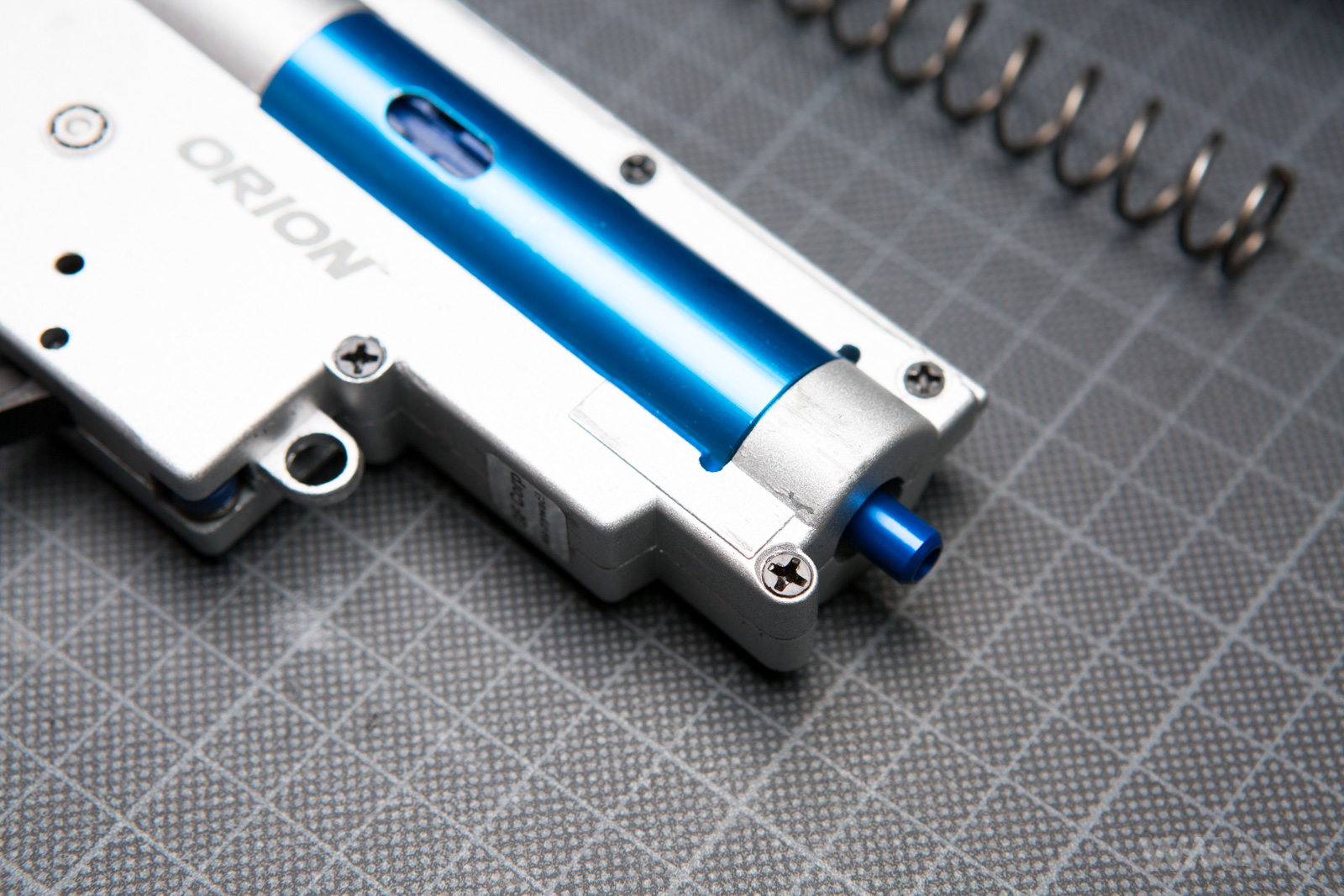 Specna Arms SA-E12 PDW - wewnątrz