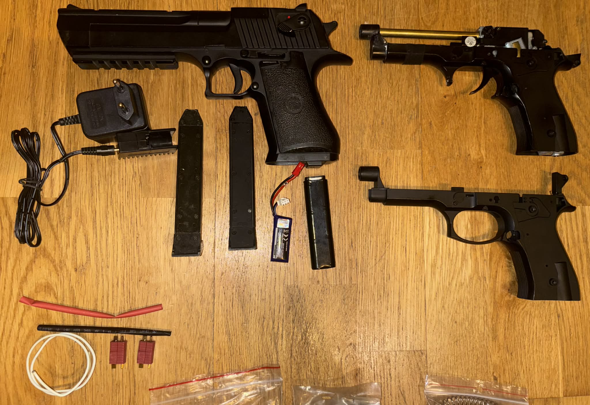 Cm.121+Cm.126+ dużo części do cymoklamek (Cena do uzgodnienia)