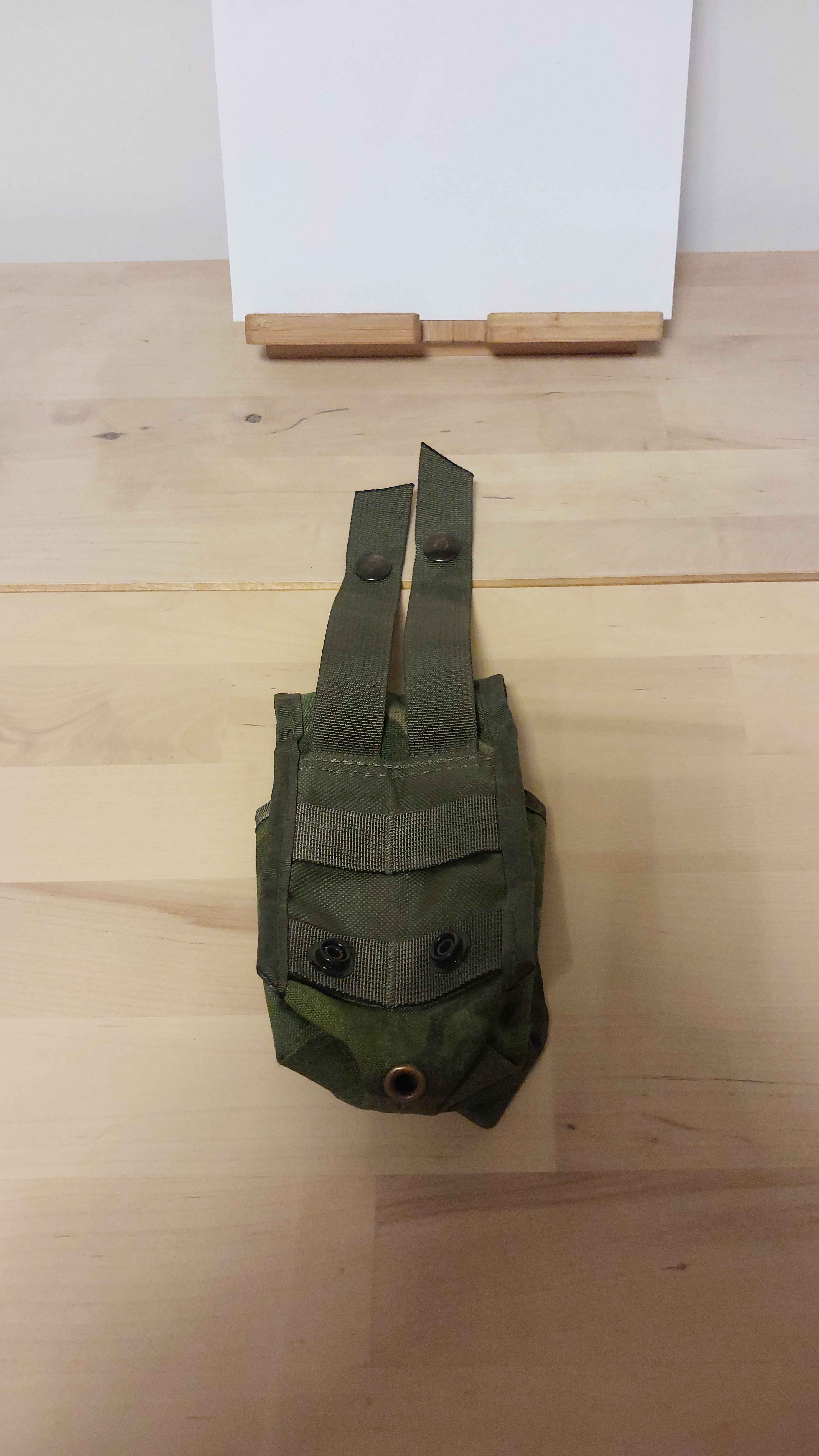 Ładownica kieszeń na granat dymny US MIWO Military - Multicam Tropic