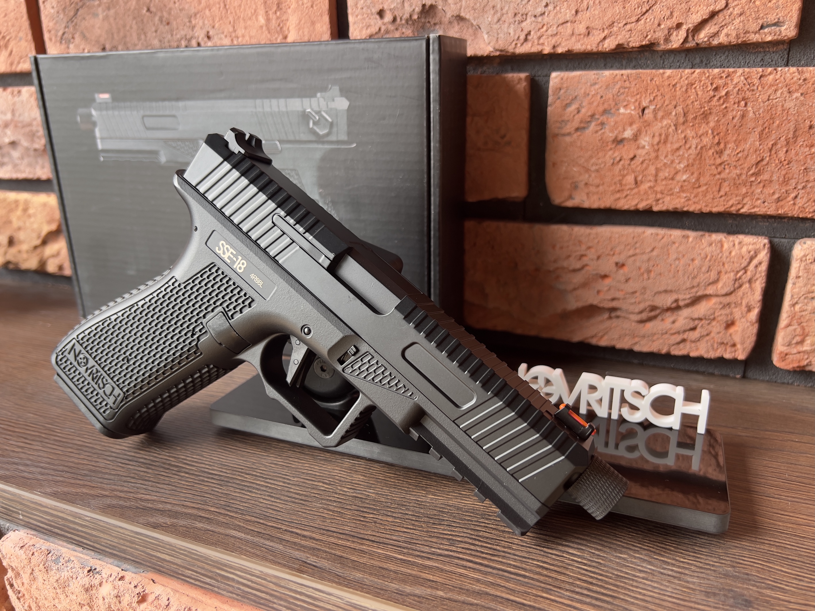 Pistolet Novritsch SSE18