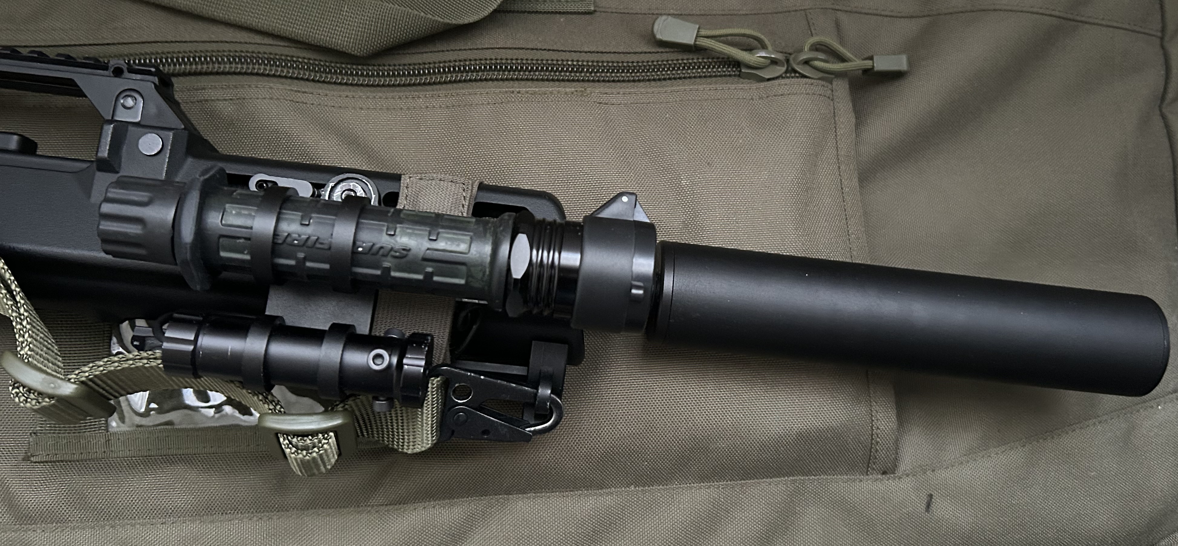 Tłumik dźwięku ASG 14 mm CW CCW lewy prawy lufa tracer karabin m4 g36 mp5