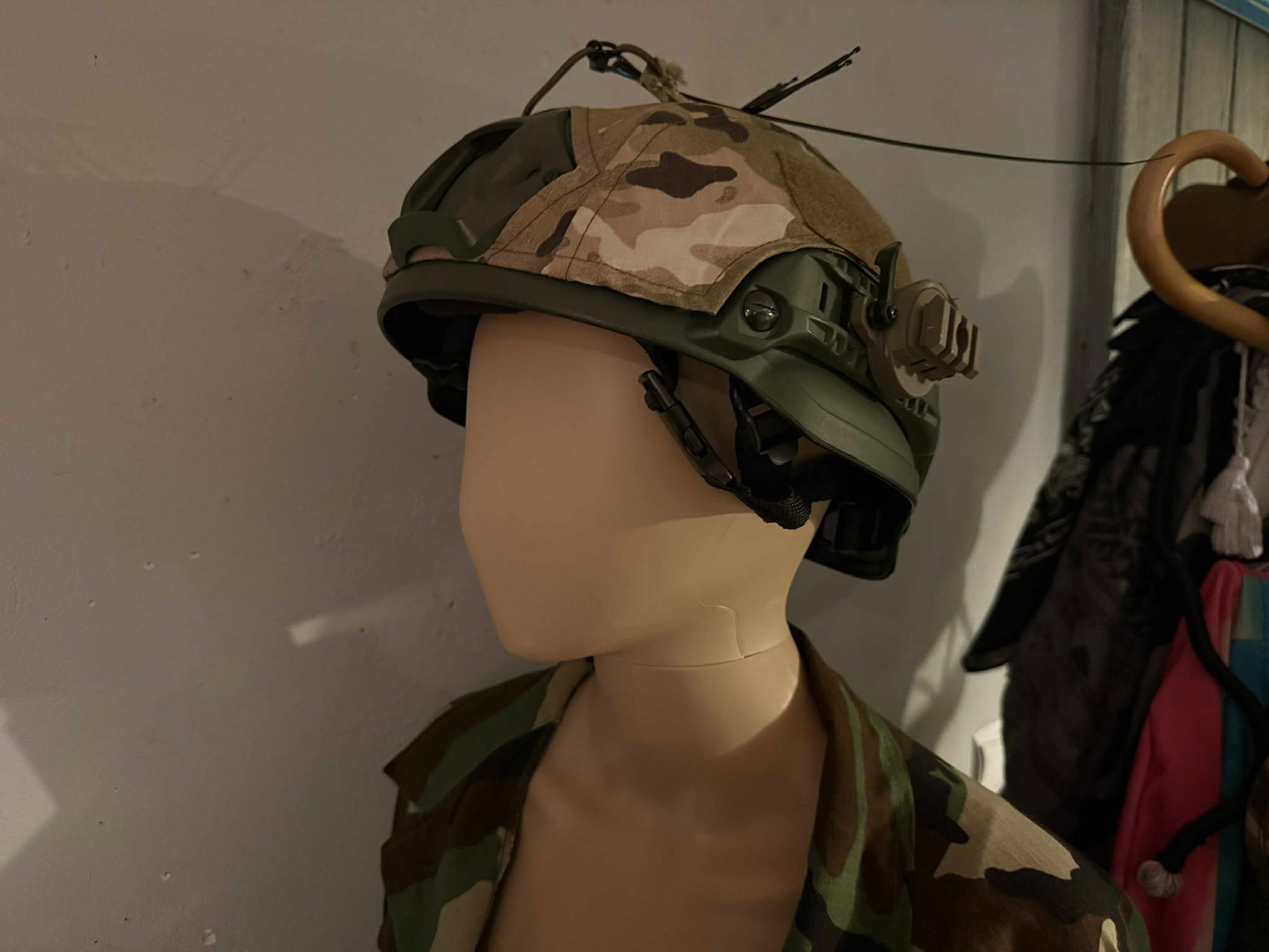 HEŁM WOJSKOWY TAKTYCZNY US MICH 2002 ABS MFH + dodatki