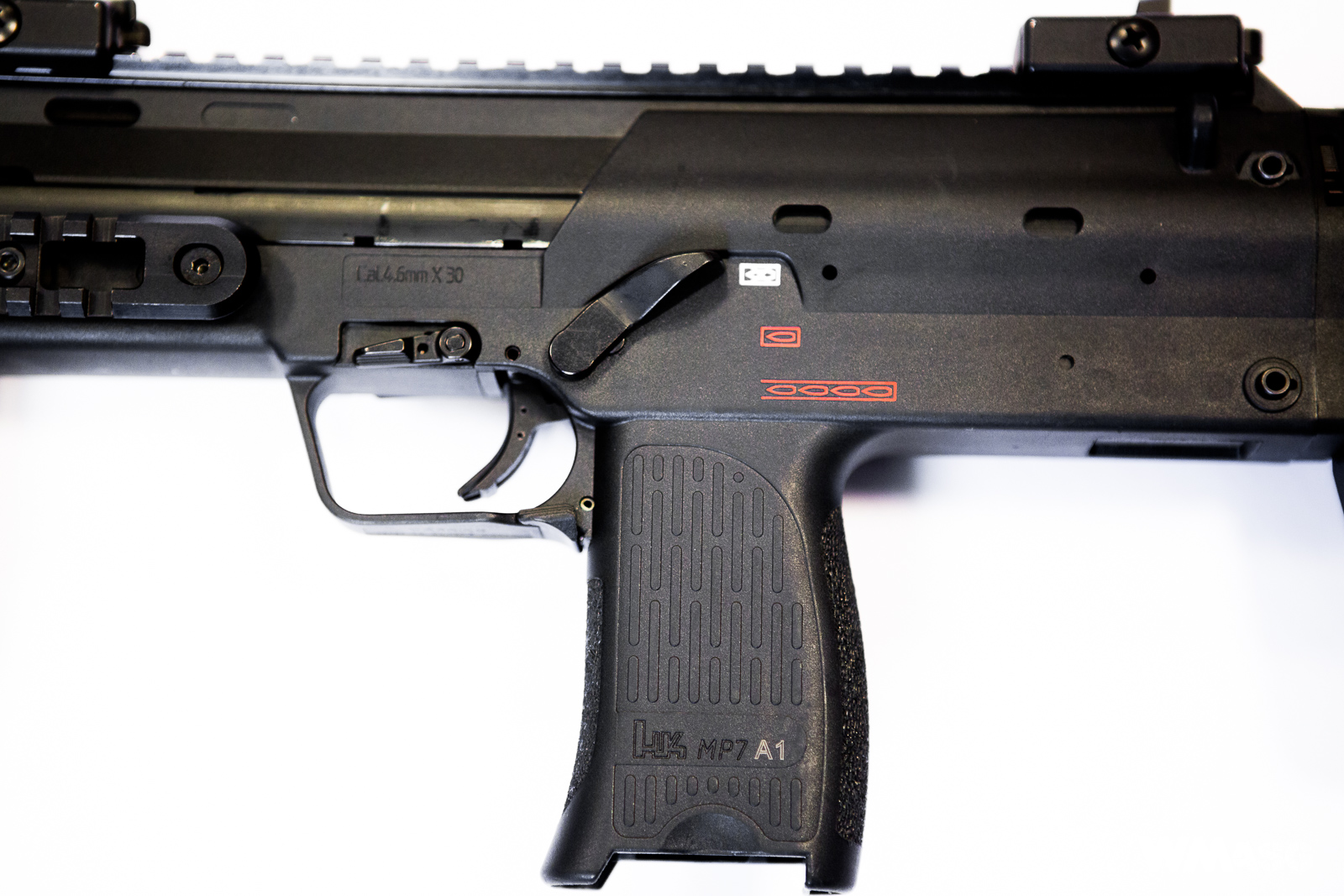 HK MP7A1 AEG - Umarex/VFC vs. palny HK MP7A1