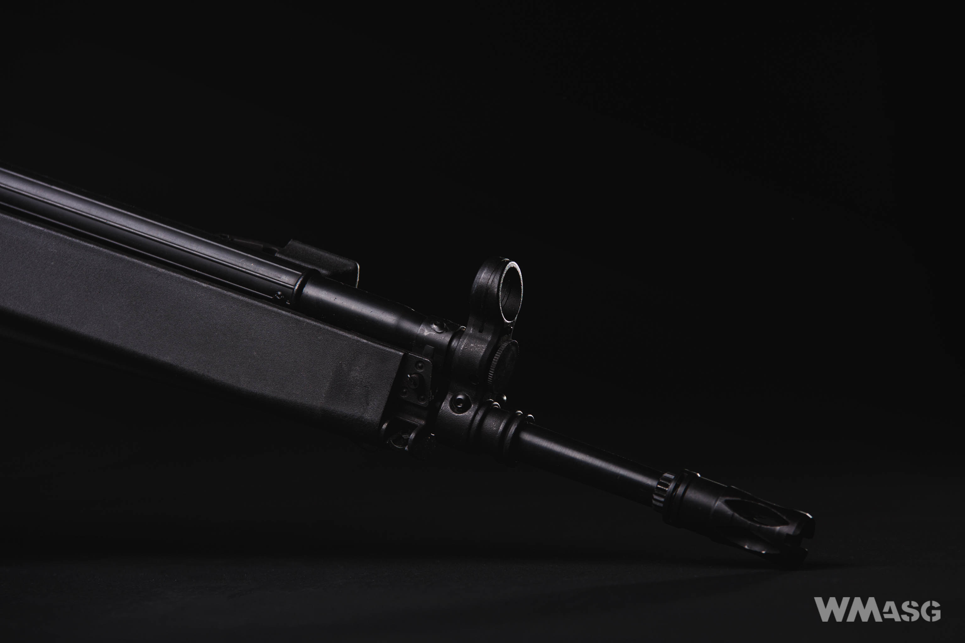LCT LK-33A2 (HK G33) z zewnątrz