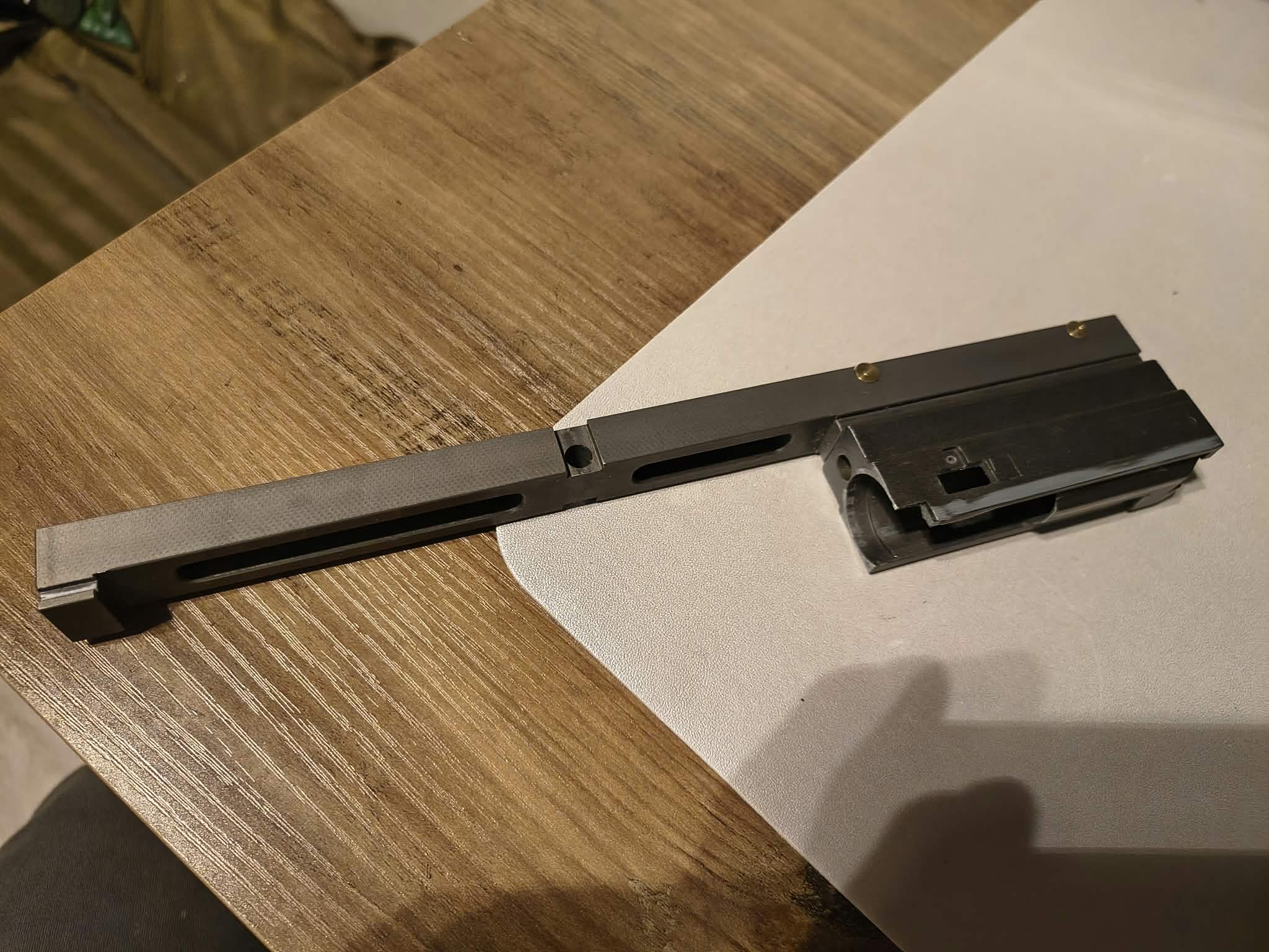 Bolt Carrier, Zamek do repliki SCAR-L ( WE)