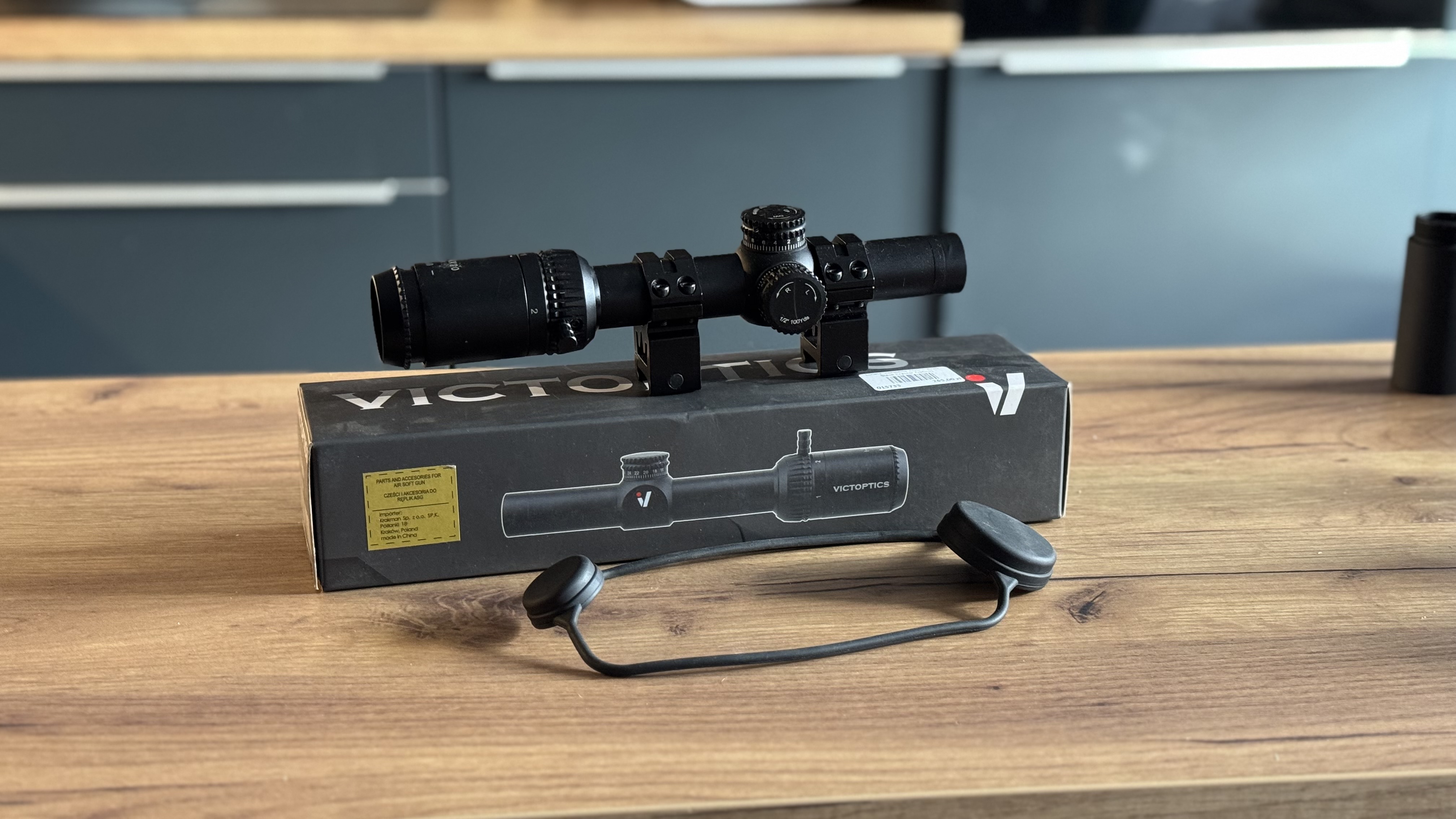 VICTOPTICS biegówka 1-4x20