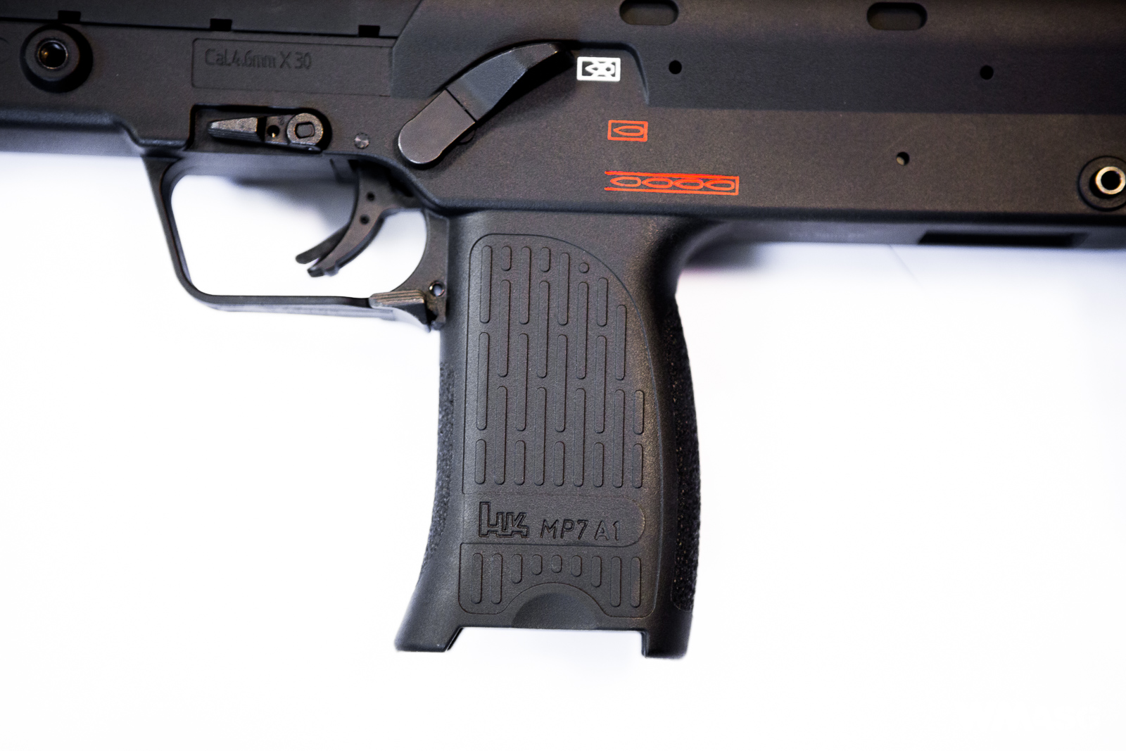 HK MP7A1 AEG - Umarex/VFC vs. palny HK MP7A1