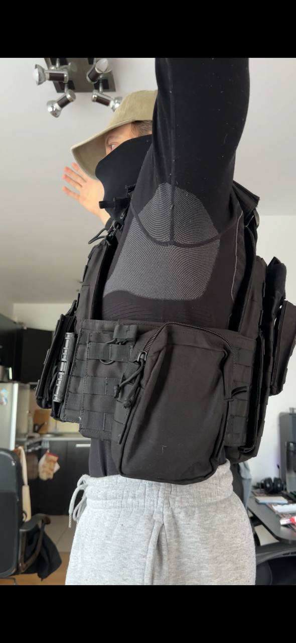 Kamizelka Plate Carrier + Atrapy Płyt SAPI (Kompletny Set)