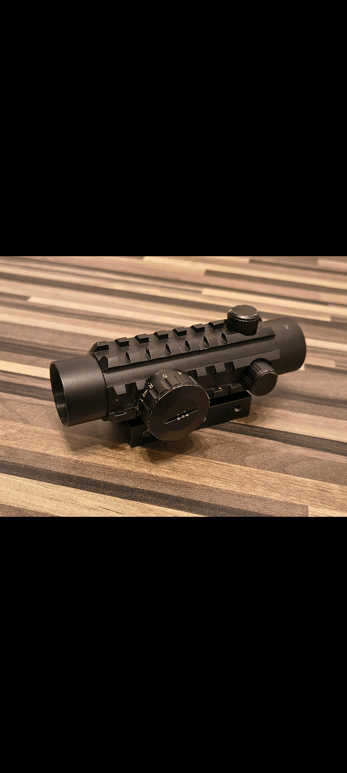 Kolimator zamknięty 1x30 PCS