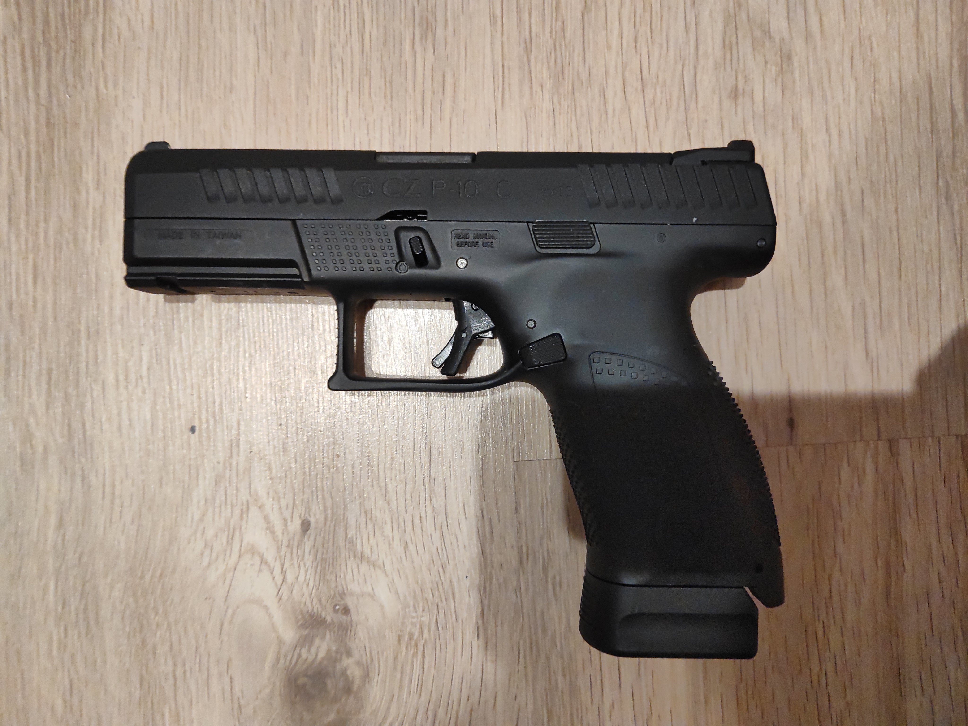ASG P-10C GBB CO2