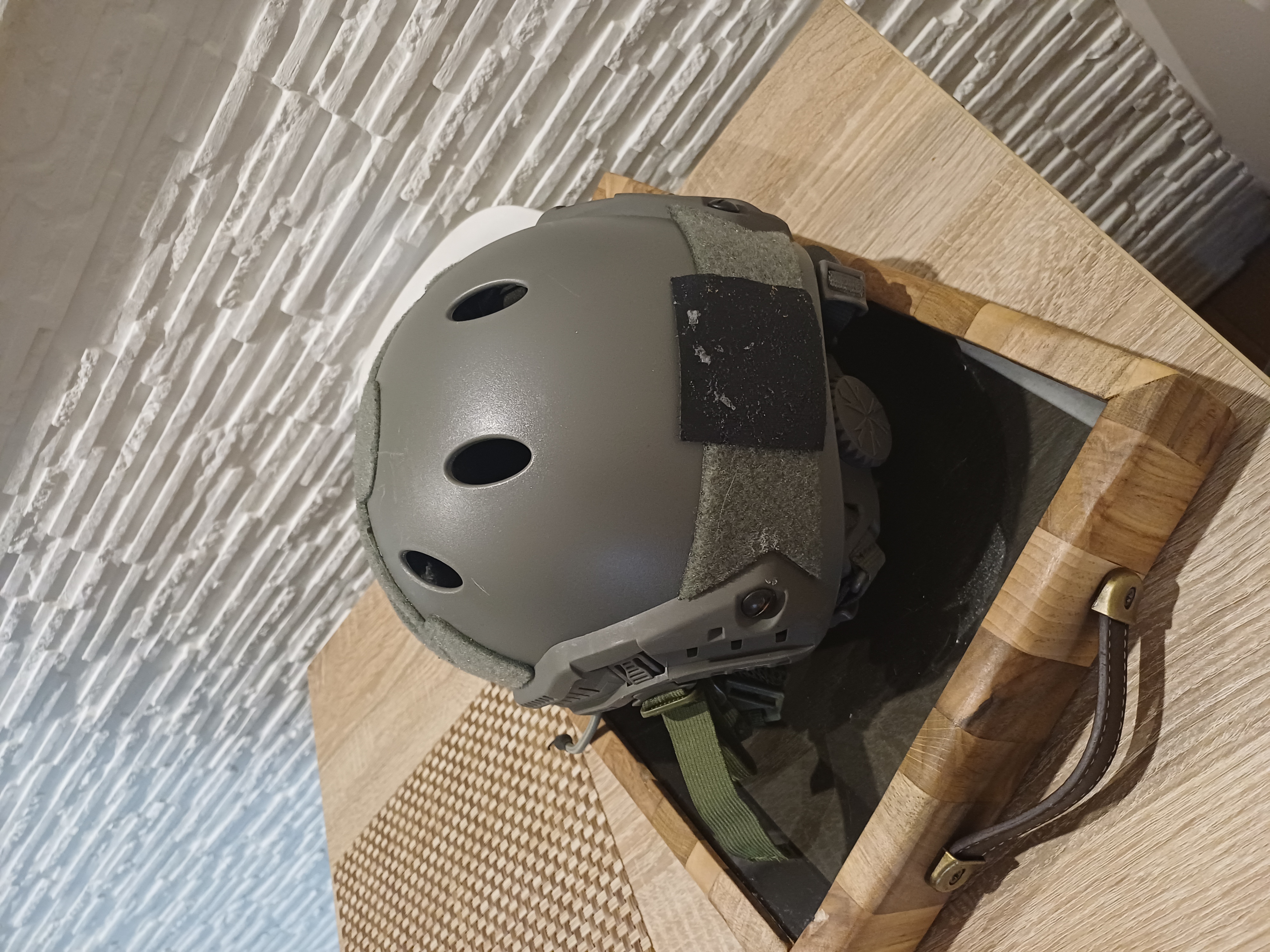 Zestaw ASG – repliki + oporządzenie (Specna Arms / Novritsch / Tasmanian Tiger)