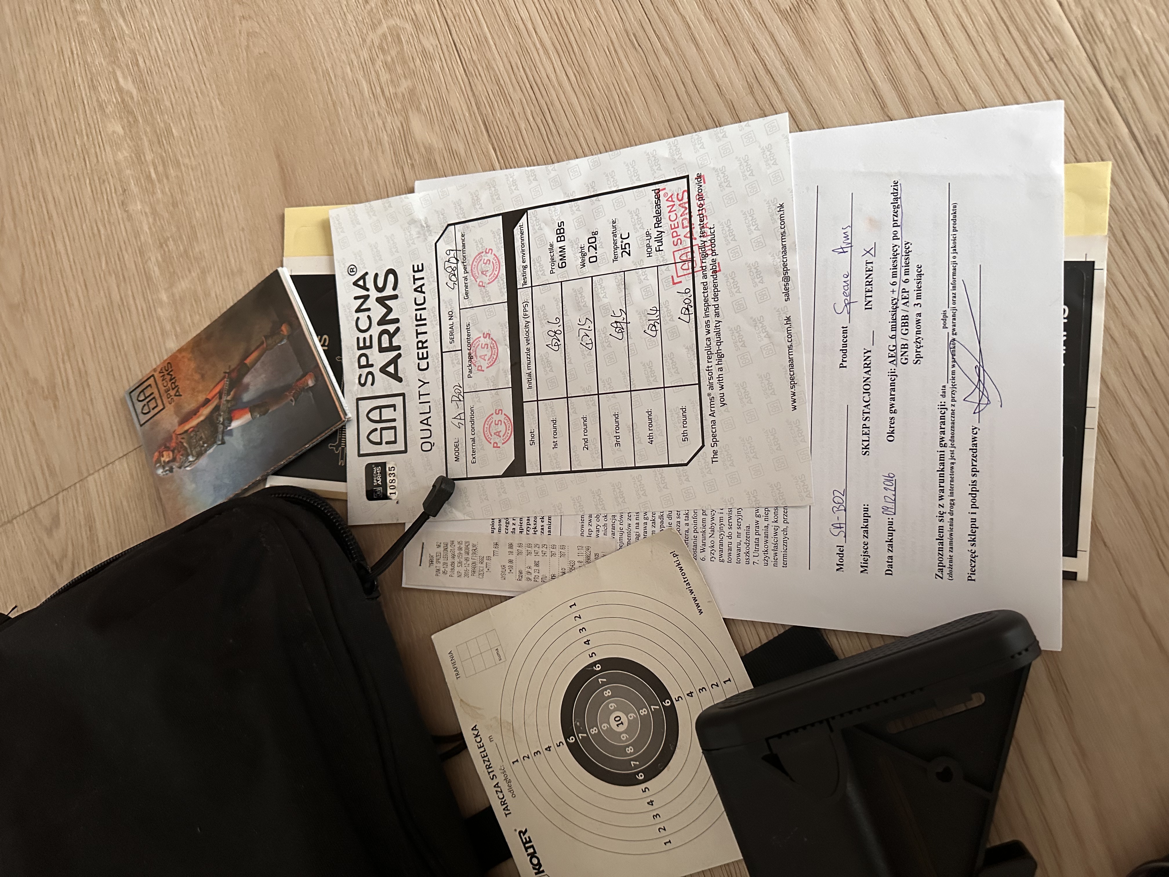 Replika Specna Arms SA-B02 (do naprawy!) z akcesoriami