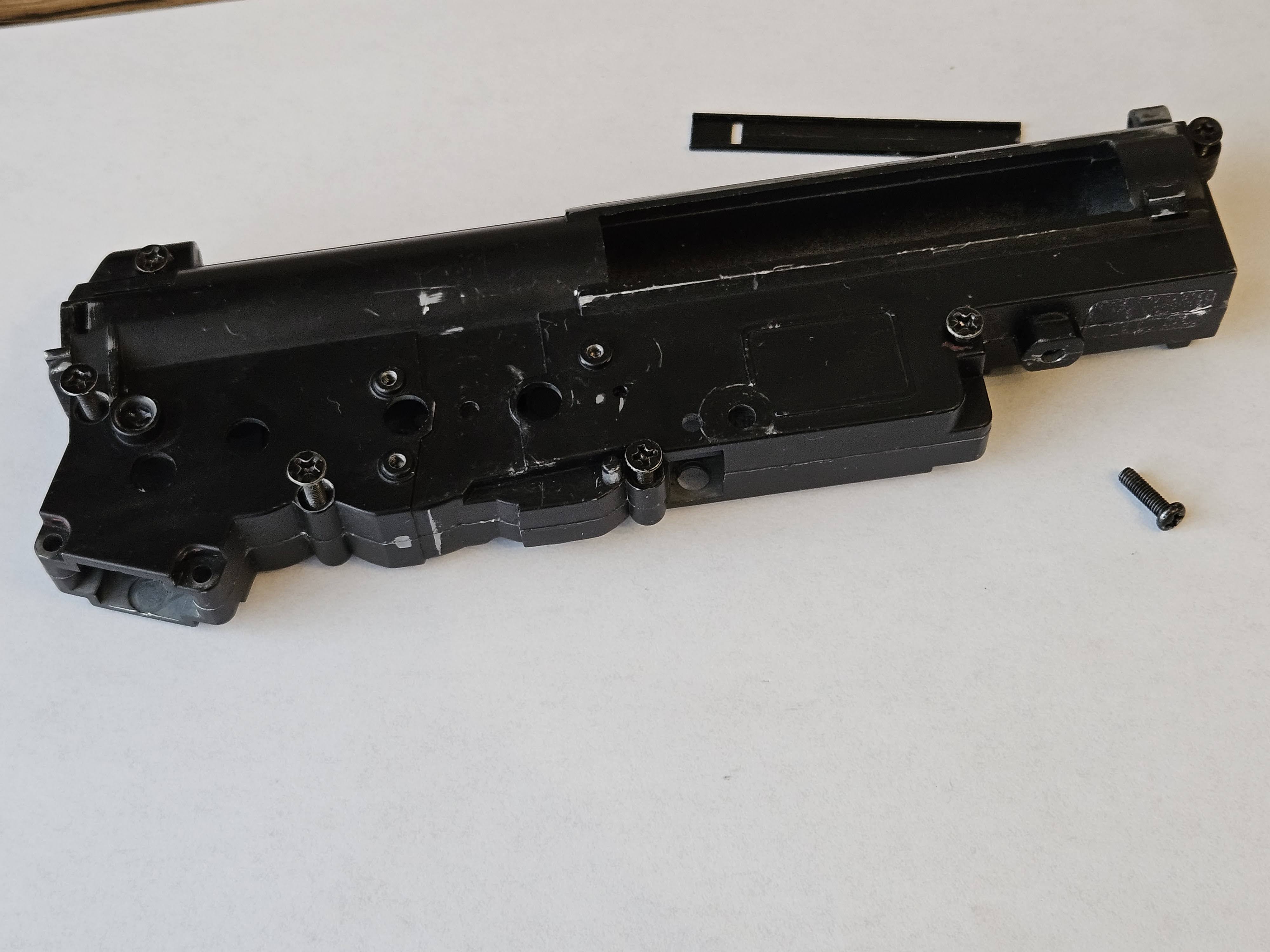 Części SWD SWU CYMA CM057 gearbox, komora, koszyk silnika, zębatki