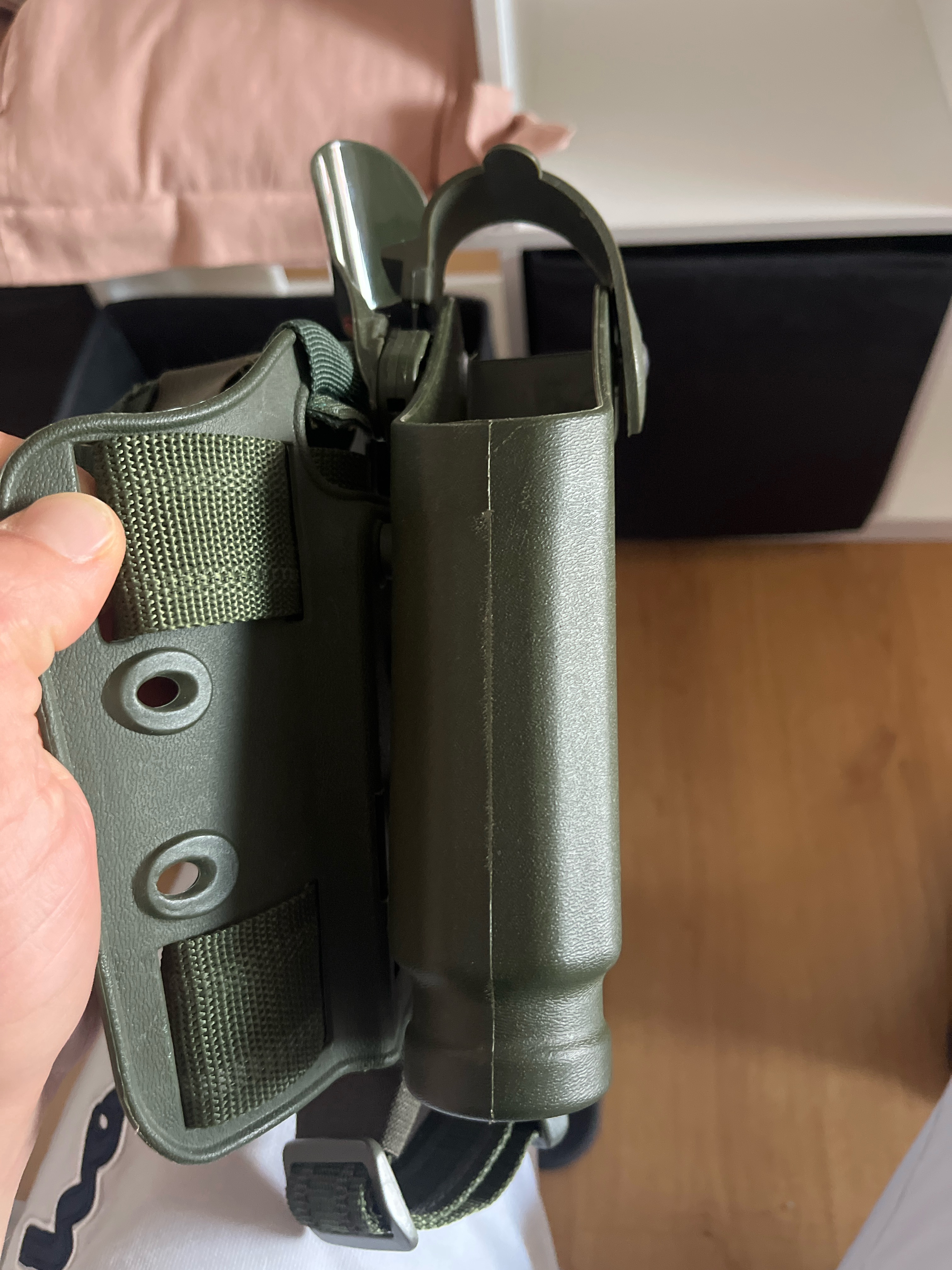 Oryginalna kabura Safariland HK USP + SureFire X200/X300 (Pas + Panel)