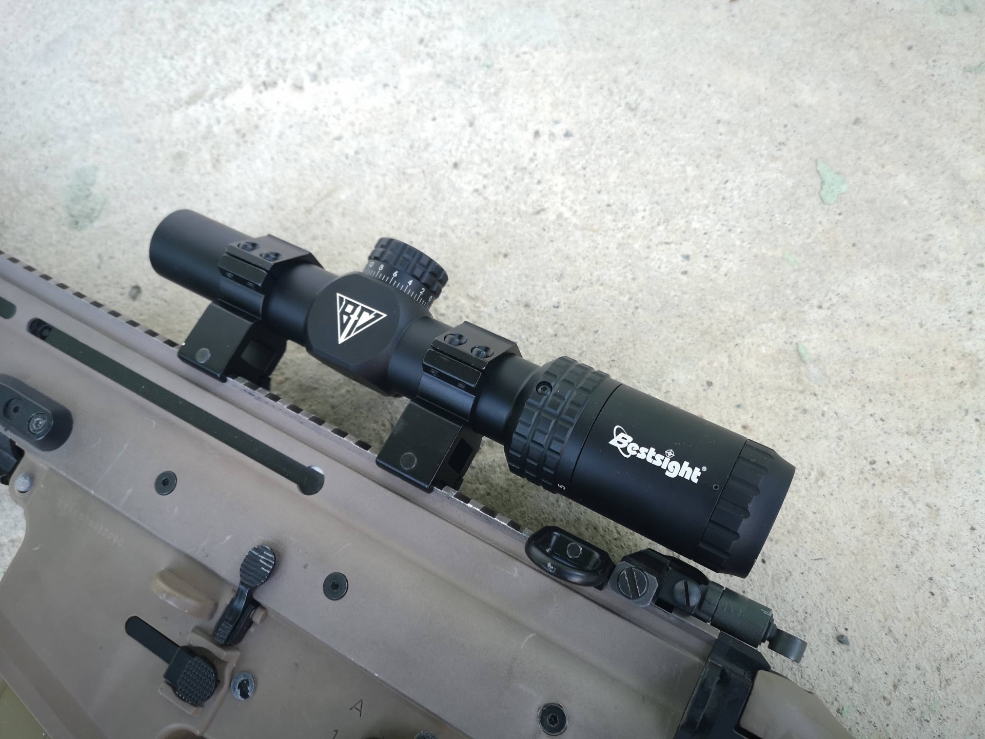 Luneta biegowa Bestsight 1-5x24 IR