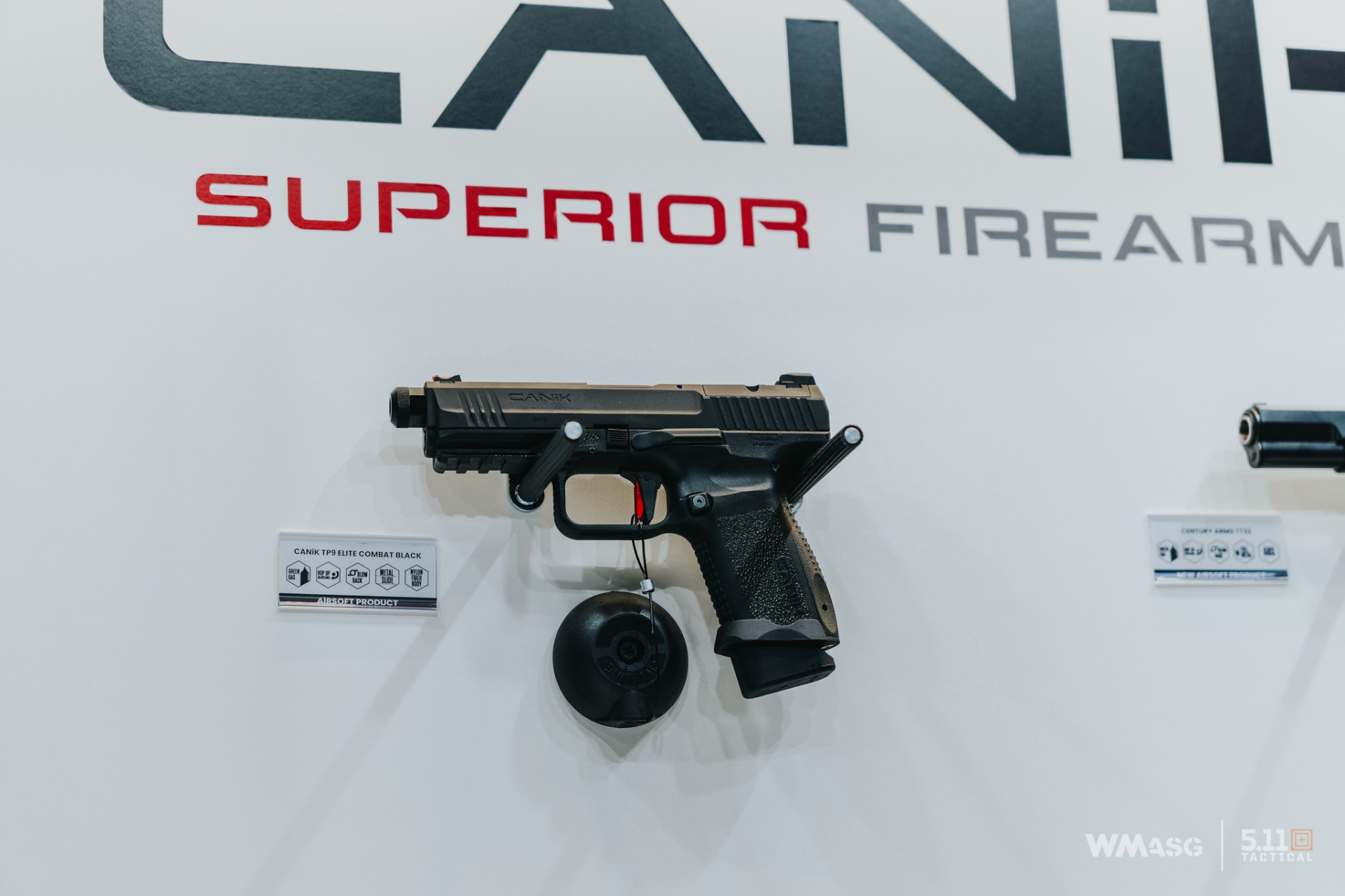 Cybergun na IWA 2023