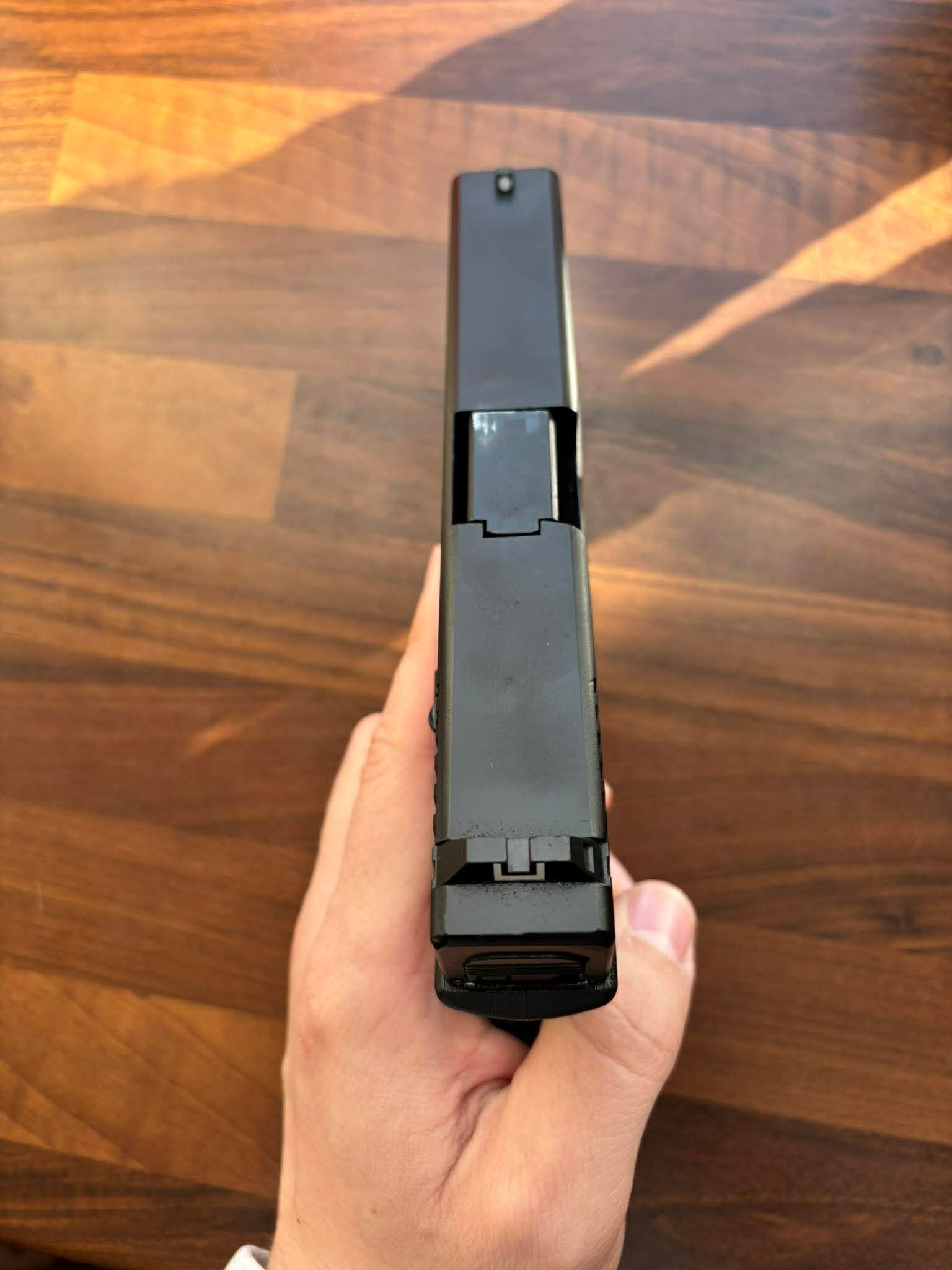 Replika ASG pistoletu glock E&C