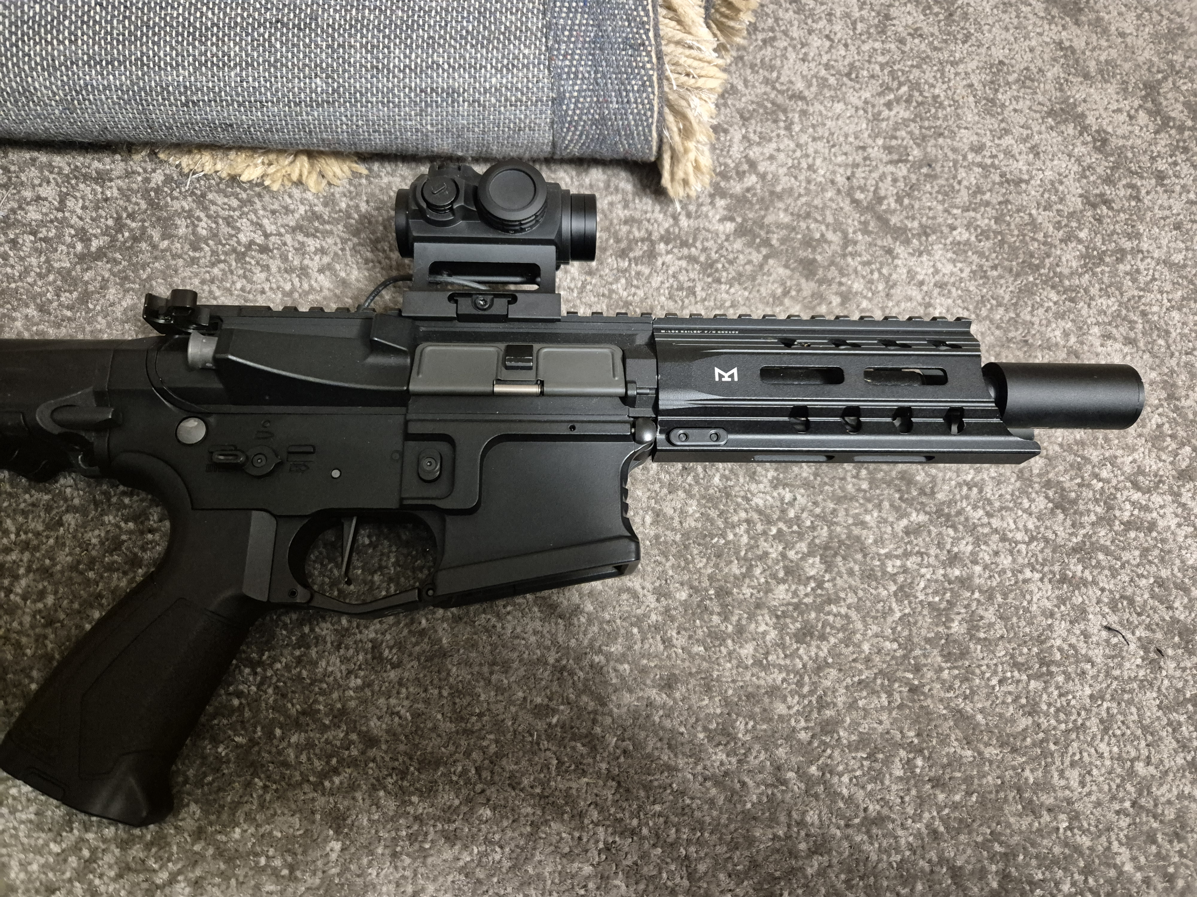 G&G Arp 556