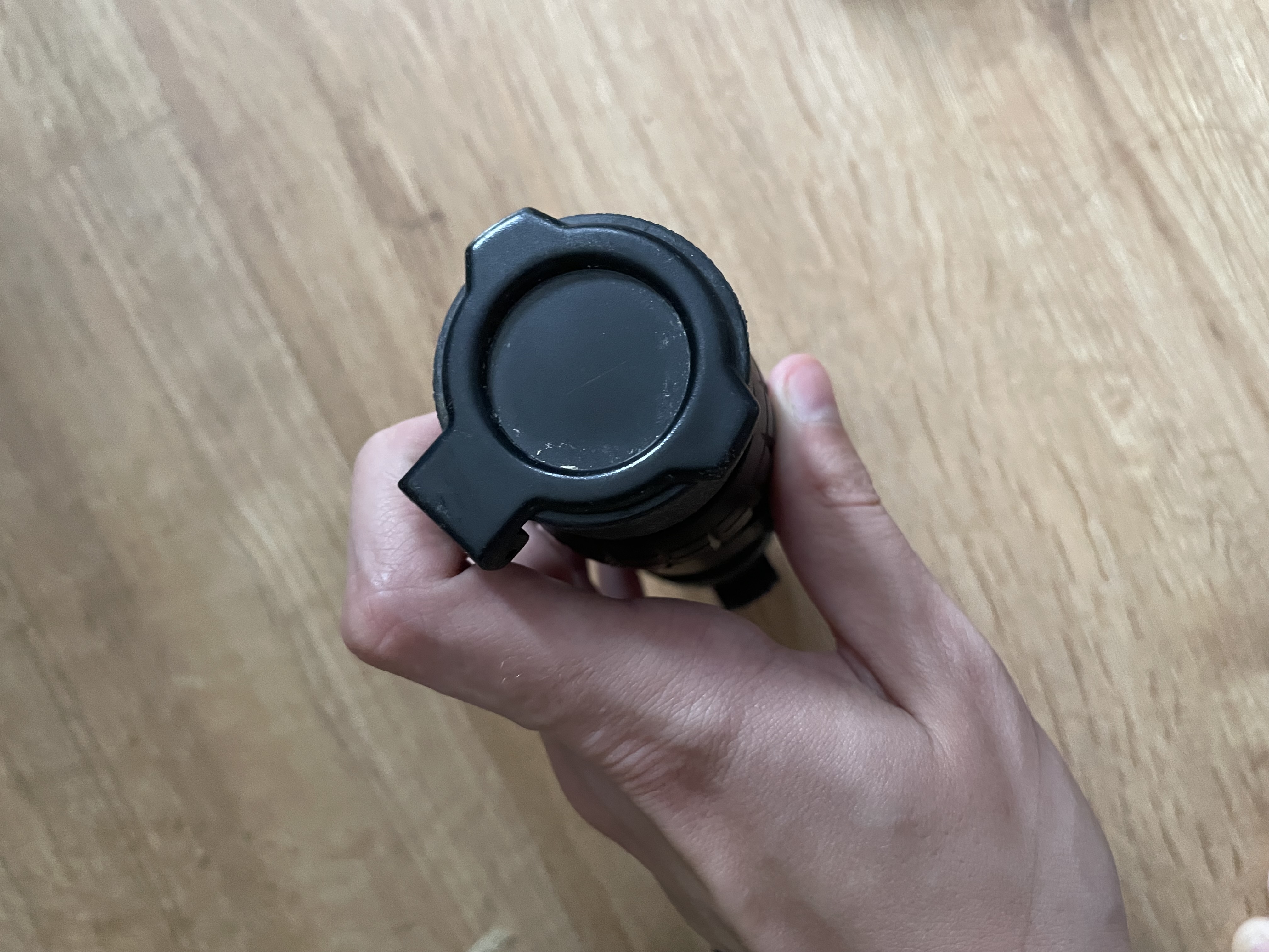 Magnifier 3x Theta Optics - Powiększalnik z montażem i osłonami flip-up