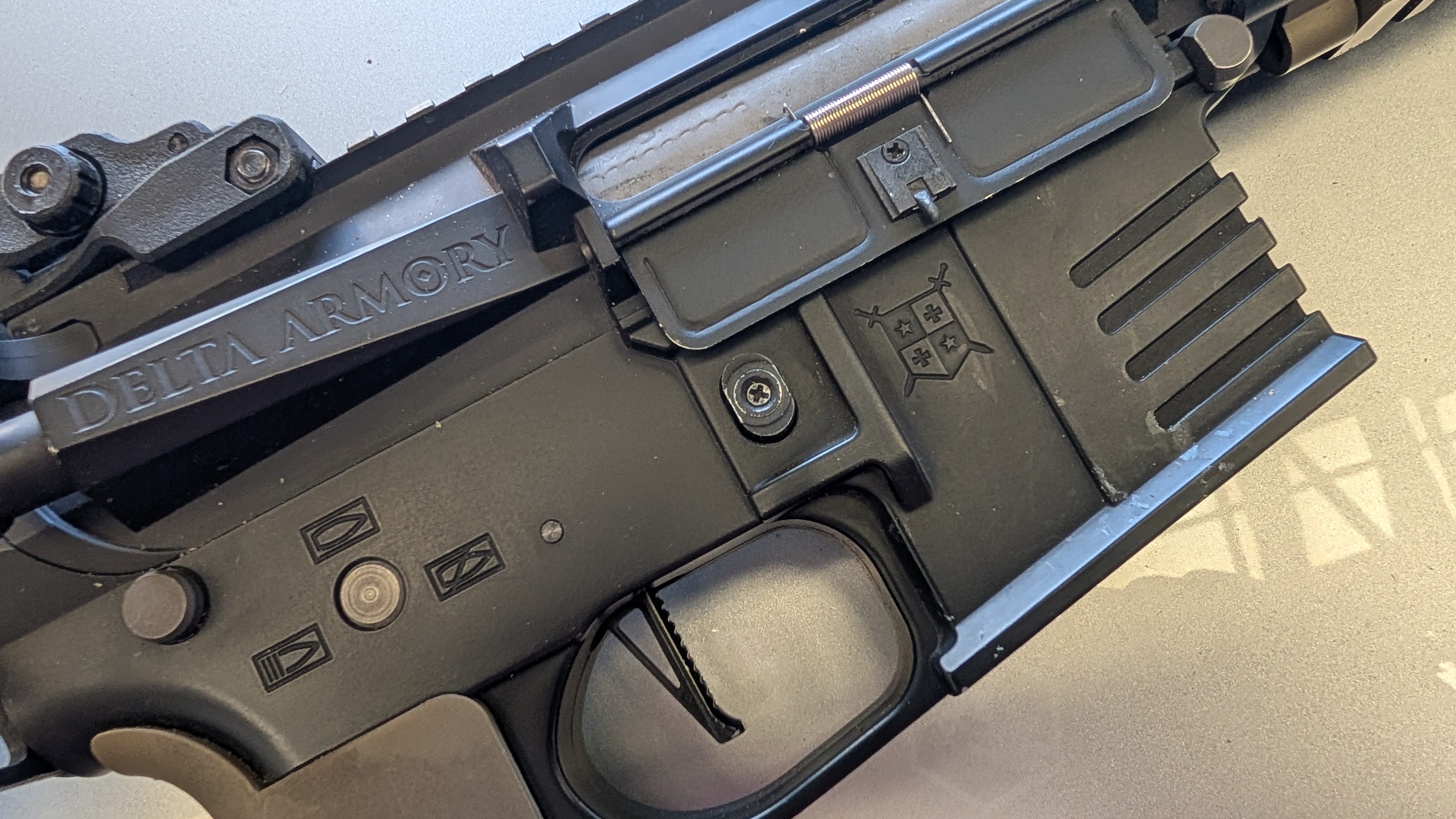 MK18 Half Tan Alpha - Delta Armory