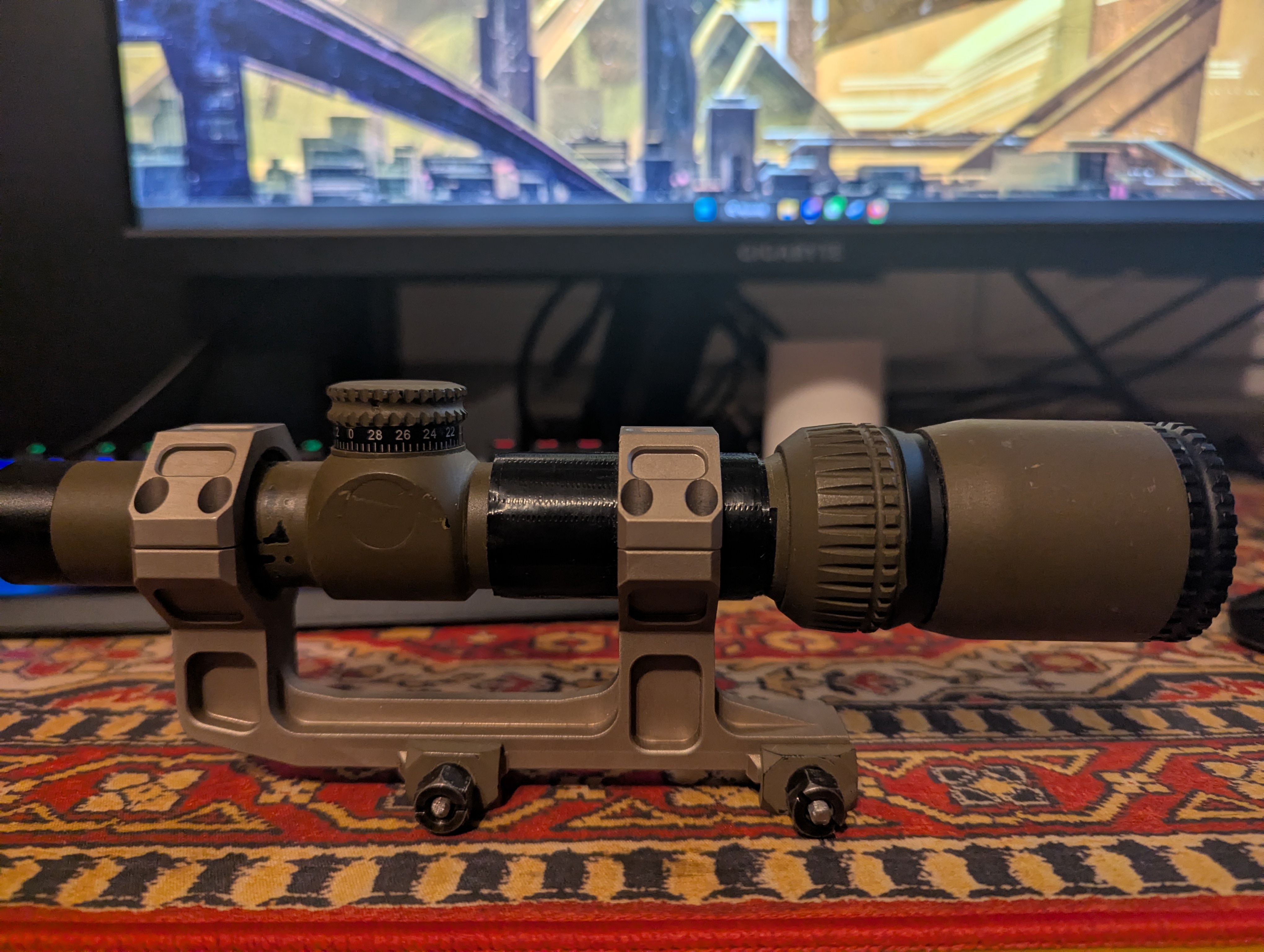 Luneta, LPVO 1-4 24mm z montażem Geissele