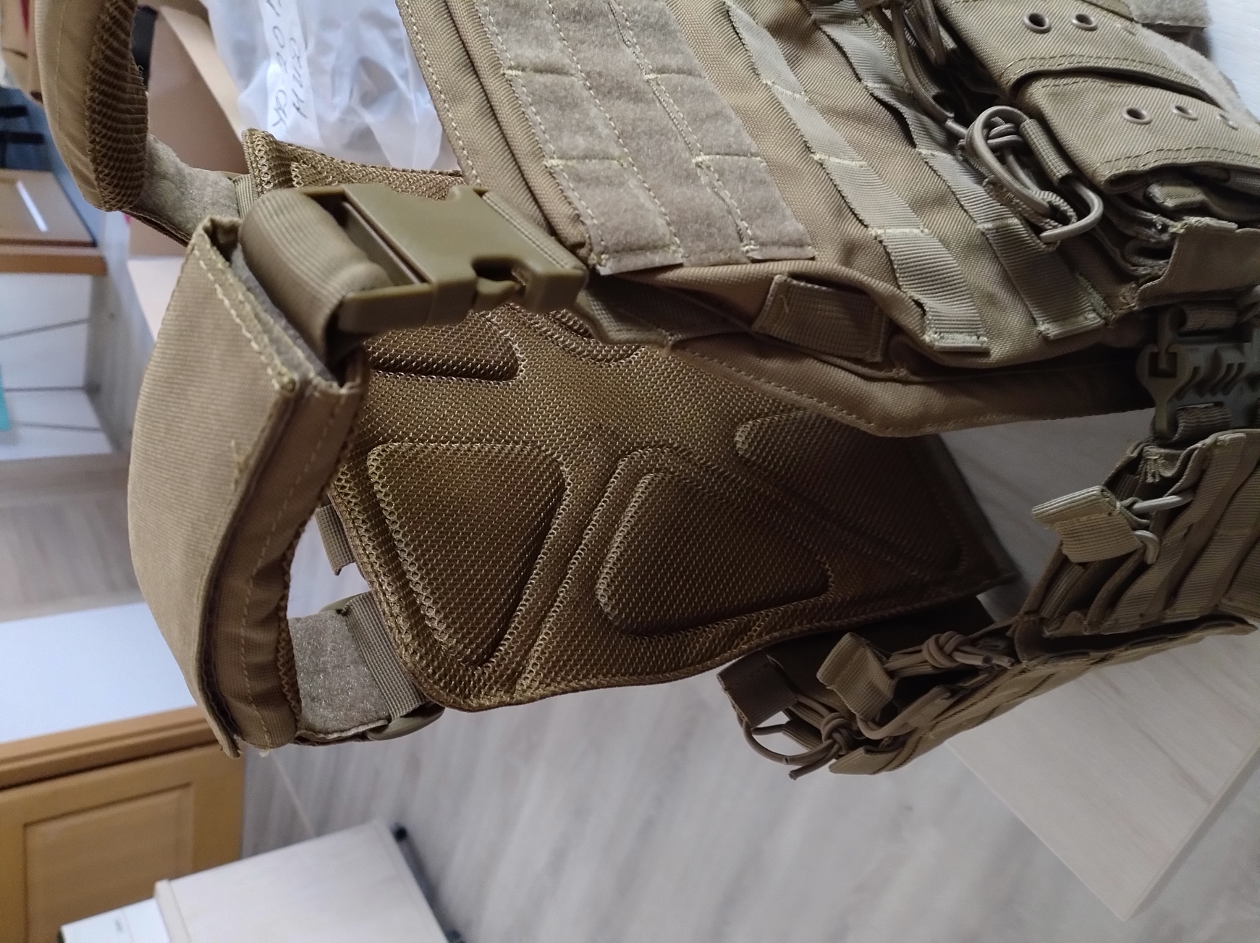 Kamizelka taktyczna Plate Carrier MOLLE - różne modele, hurt od 10 szt.
