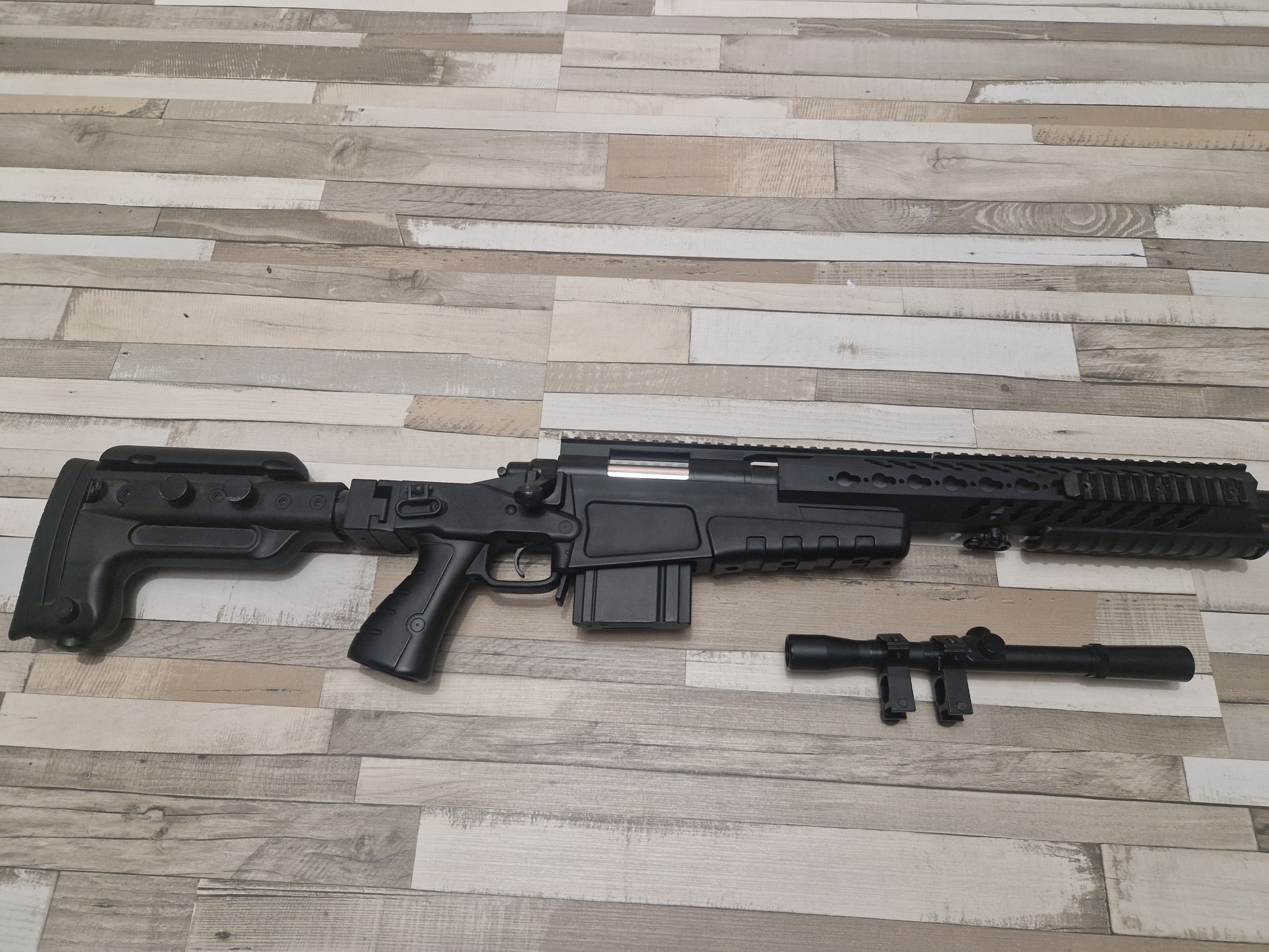 MB4411D UPV sprężynowy ok 400fps