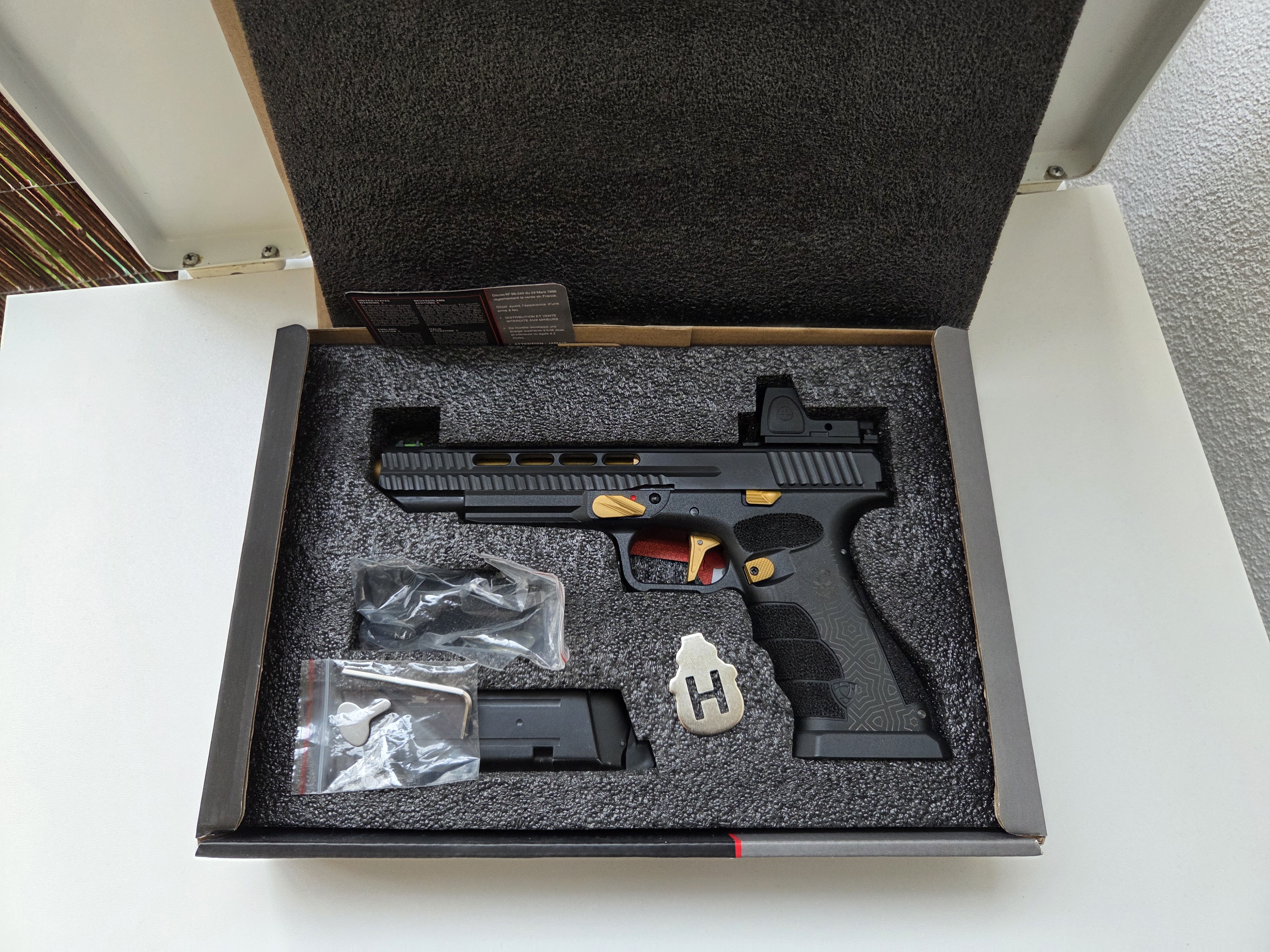APS Mantis X (ACP621) CO2 + Kolimator RMR