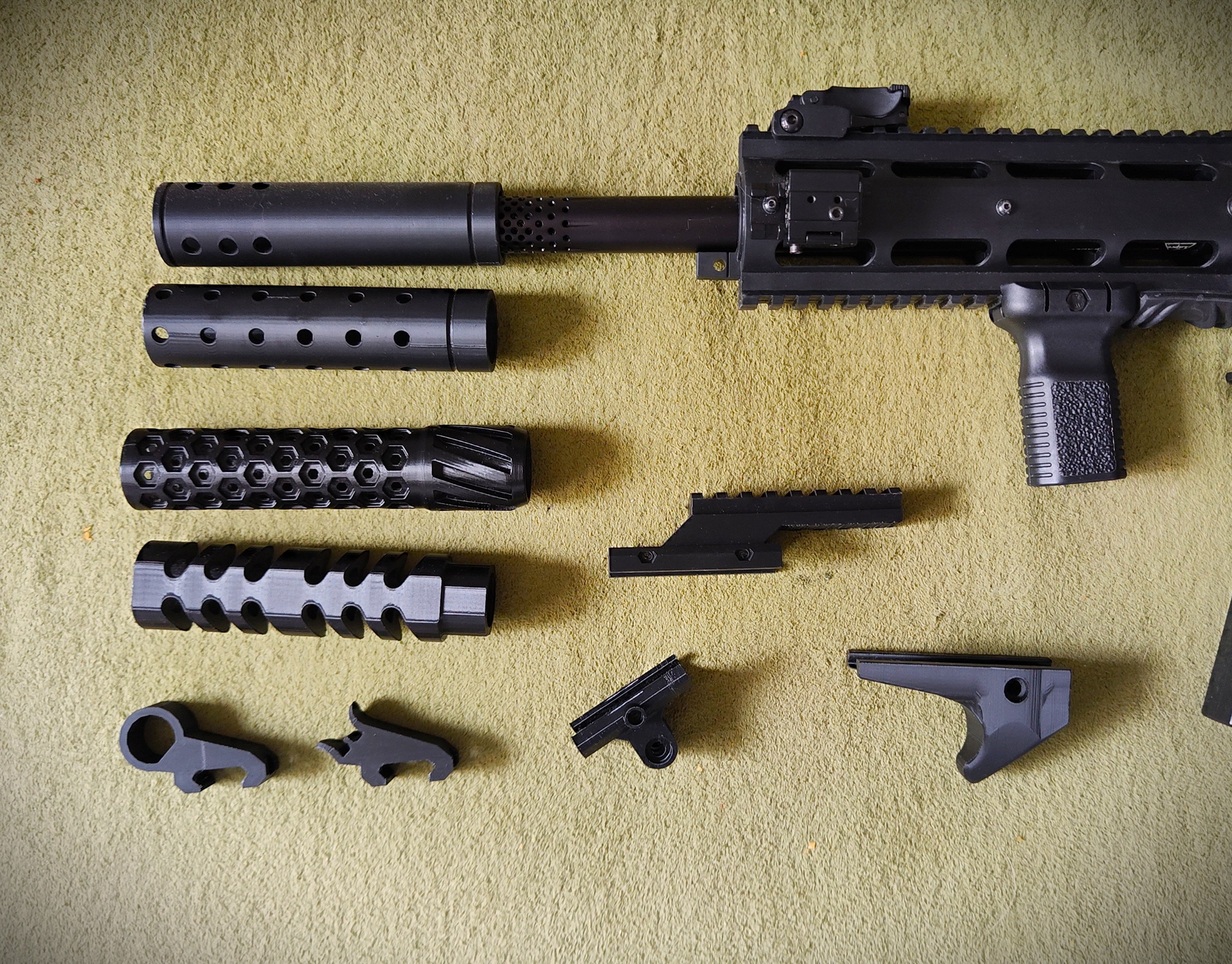 Akcesoria ASG, wydruki 3D, mounty do kamer, szyny, risery, foregripy, etc.