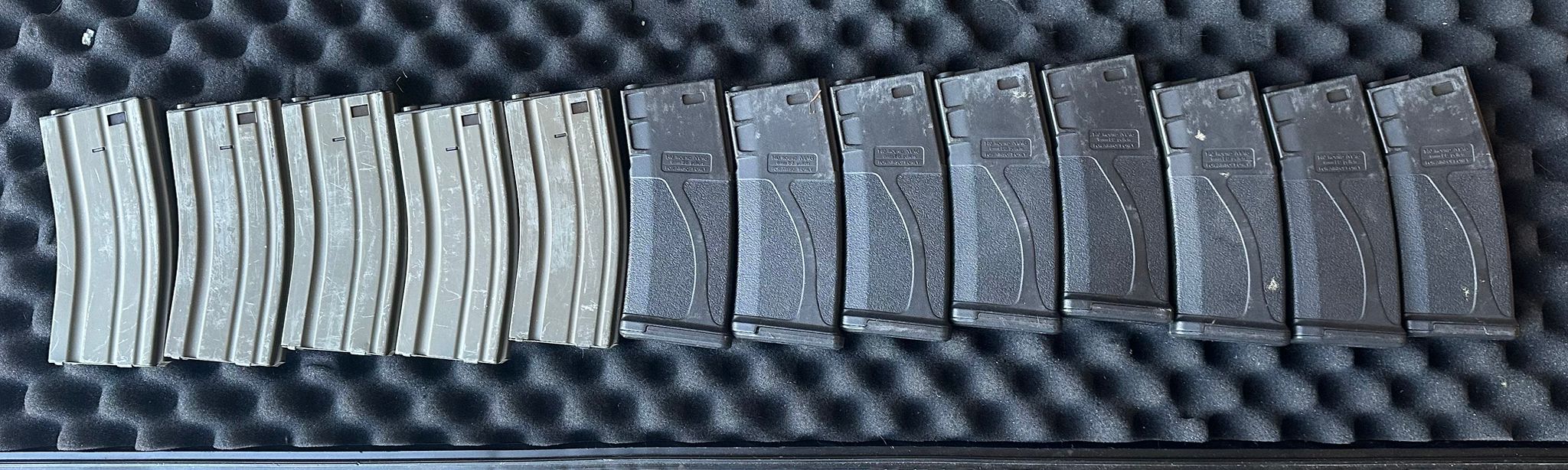 MAGAZYNKI I SZYBKOŁADOWARKA