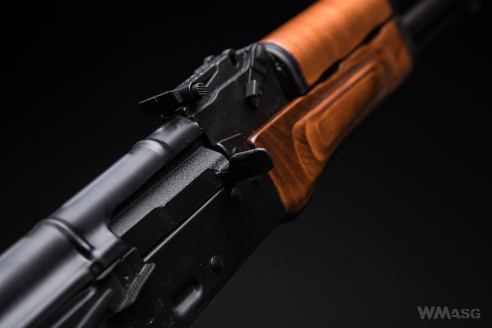 LCKM EBB LCT Airsoft - z zewnątrz