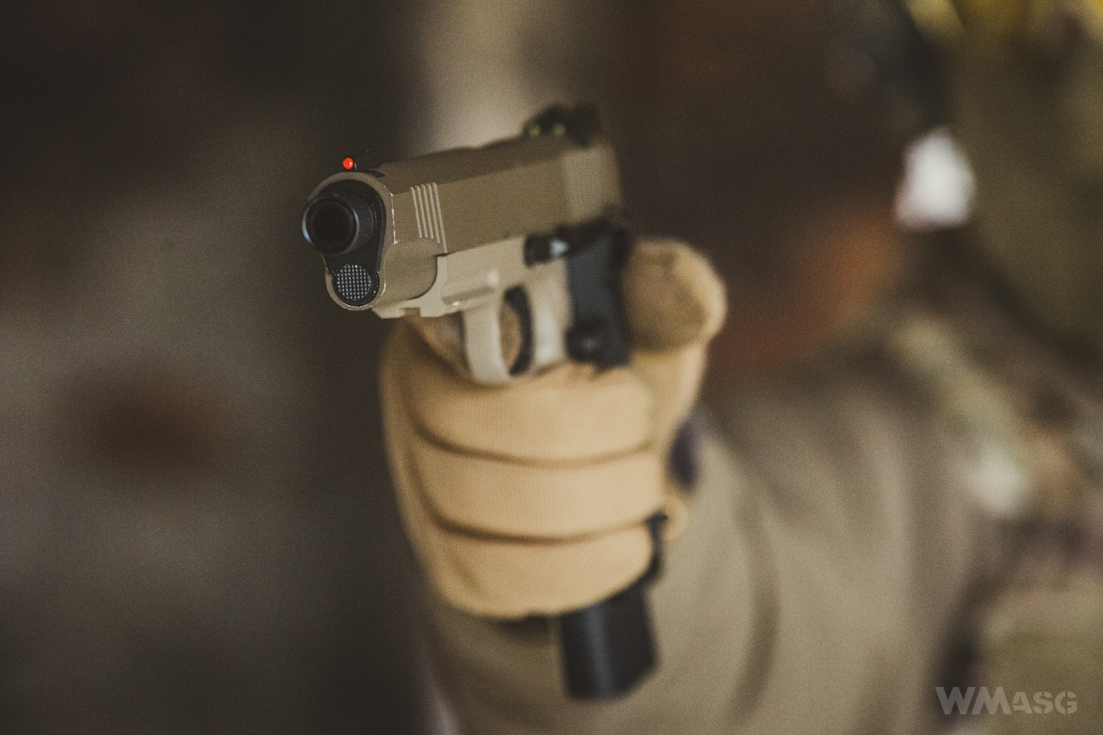 ARMY ARMAMENT R32 SANDSTORM VOL. 3