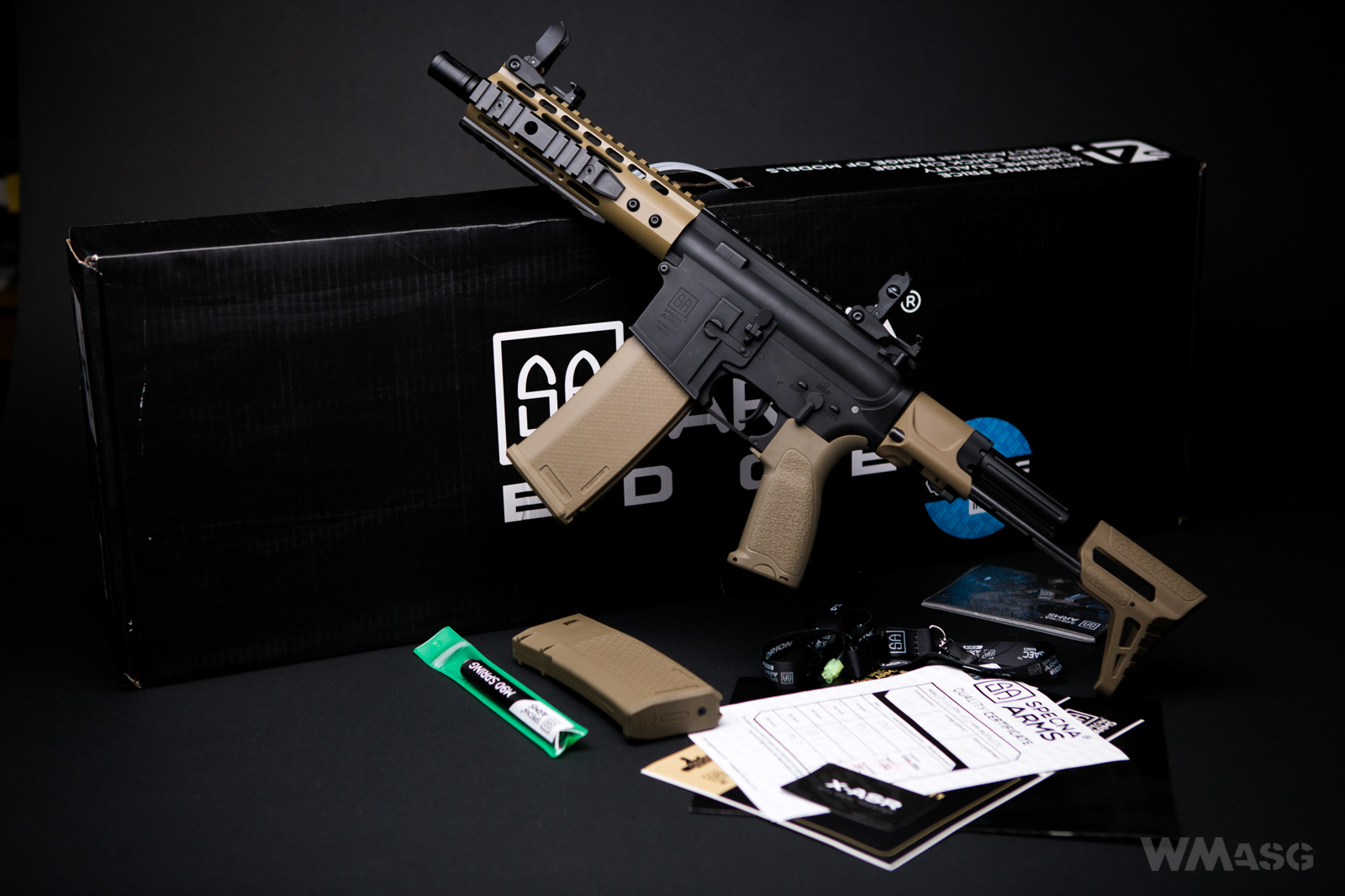 Specna Arms SA -E12 PDW Edge BK-TAN (sesja w studio)