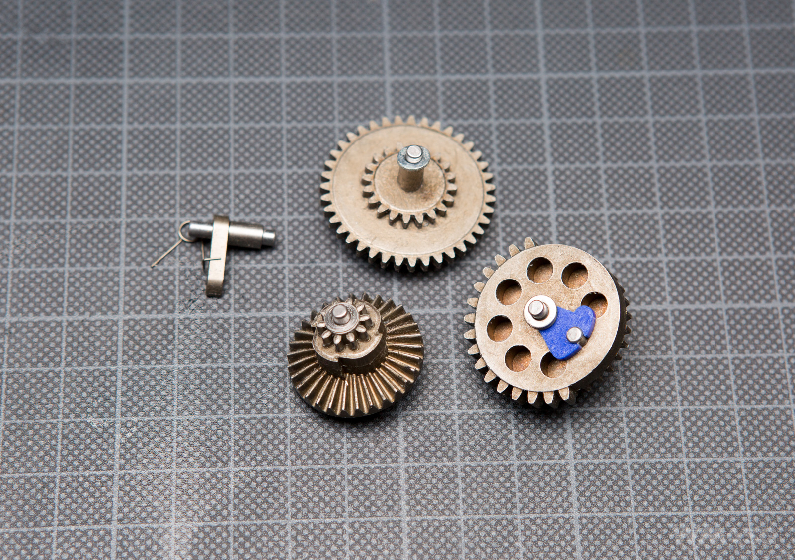 Specna Arms SA-E12 PDW - wewnątrz