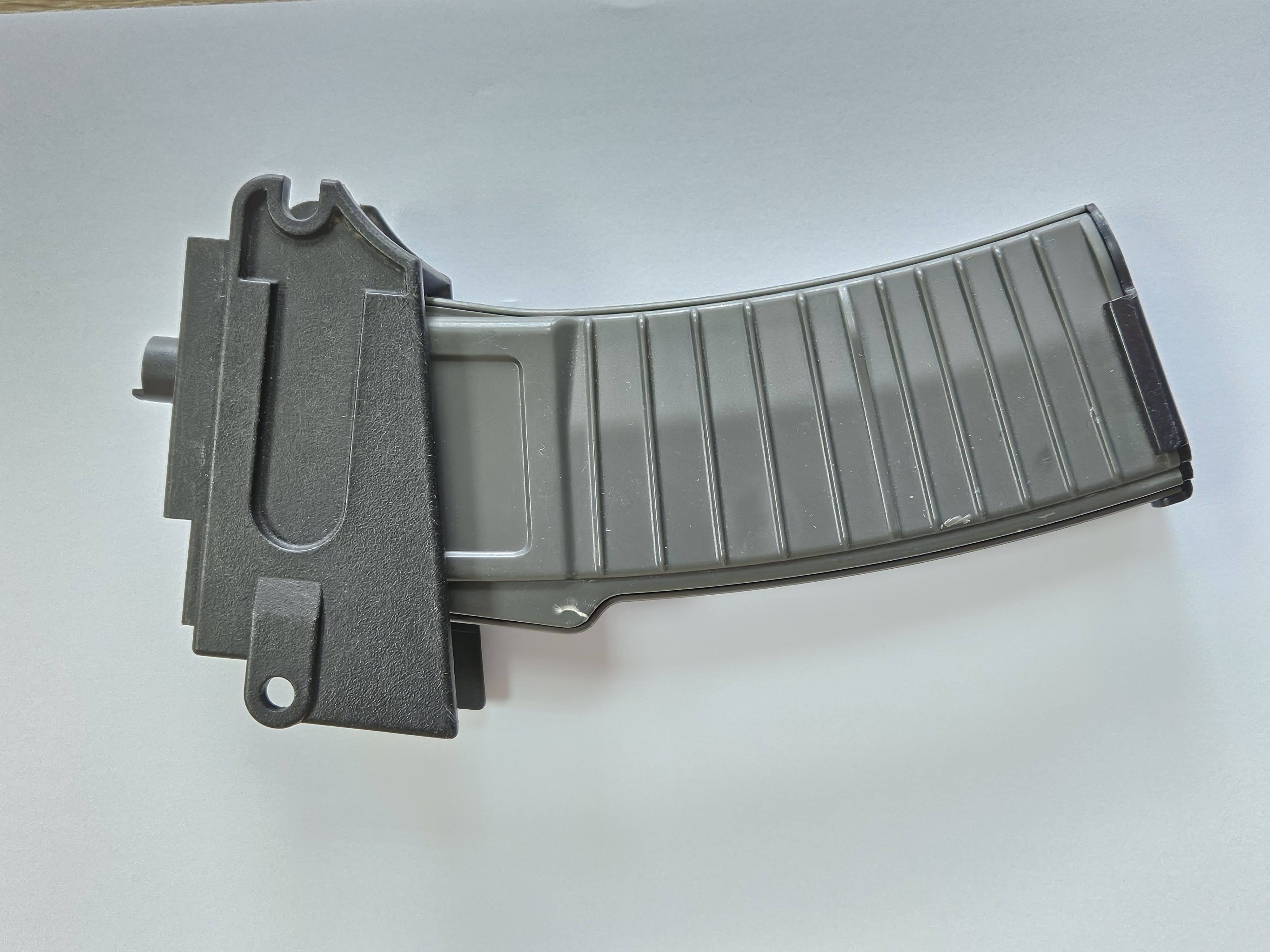 Adapter G36 na magazynki M4