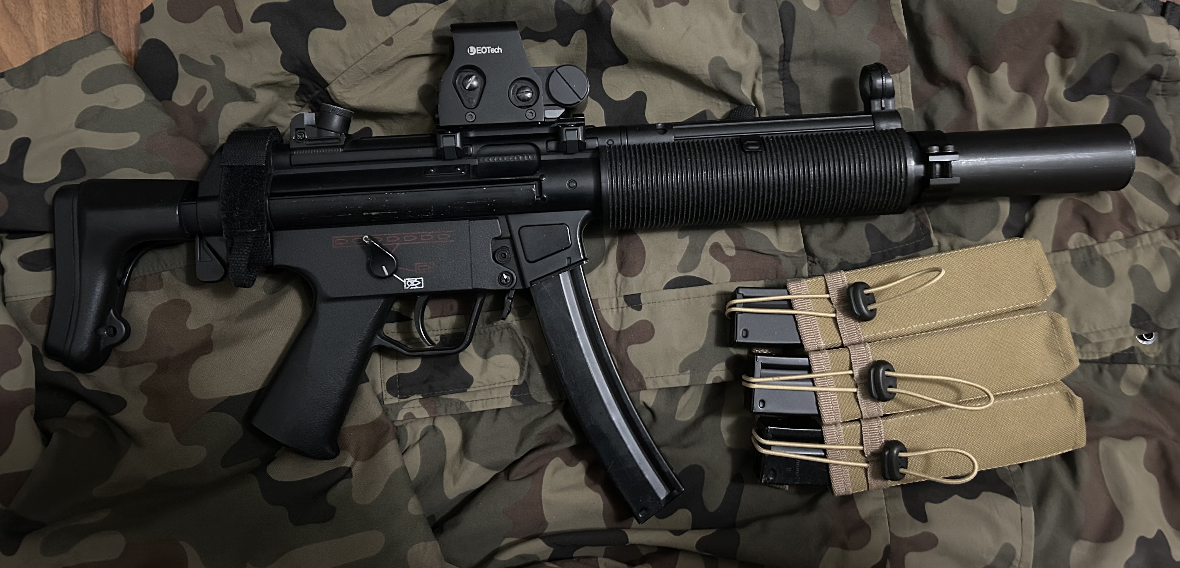 Mp5sd CYMA full metal, Kolimator,magi