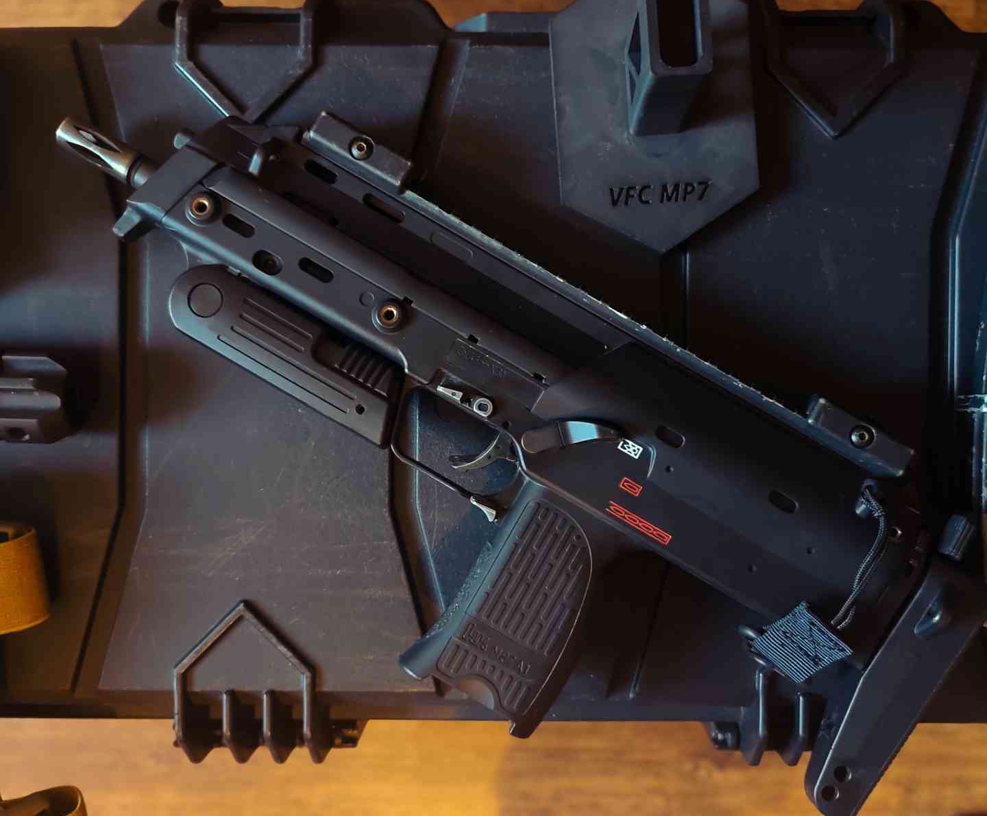 Vfc mp7 (backplate i dodatki)
