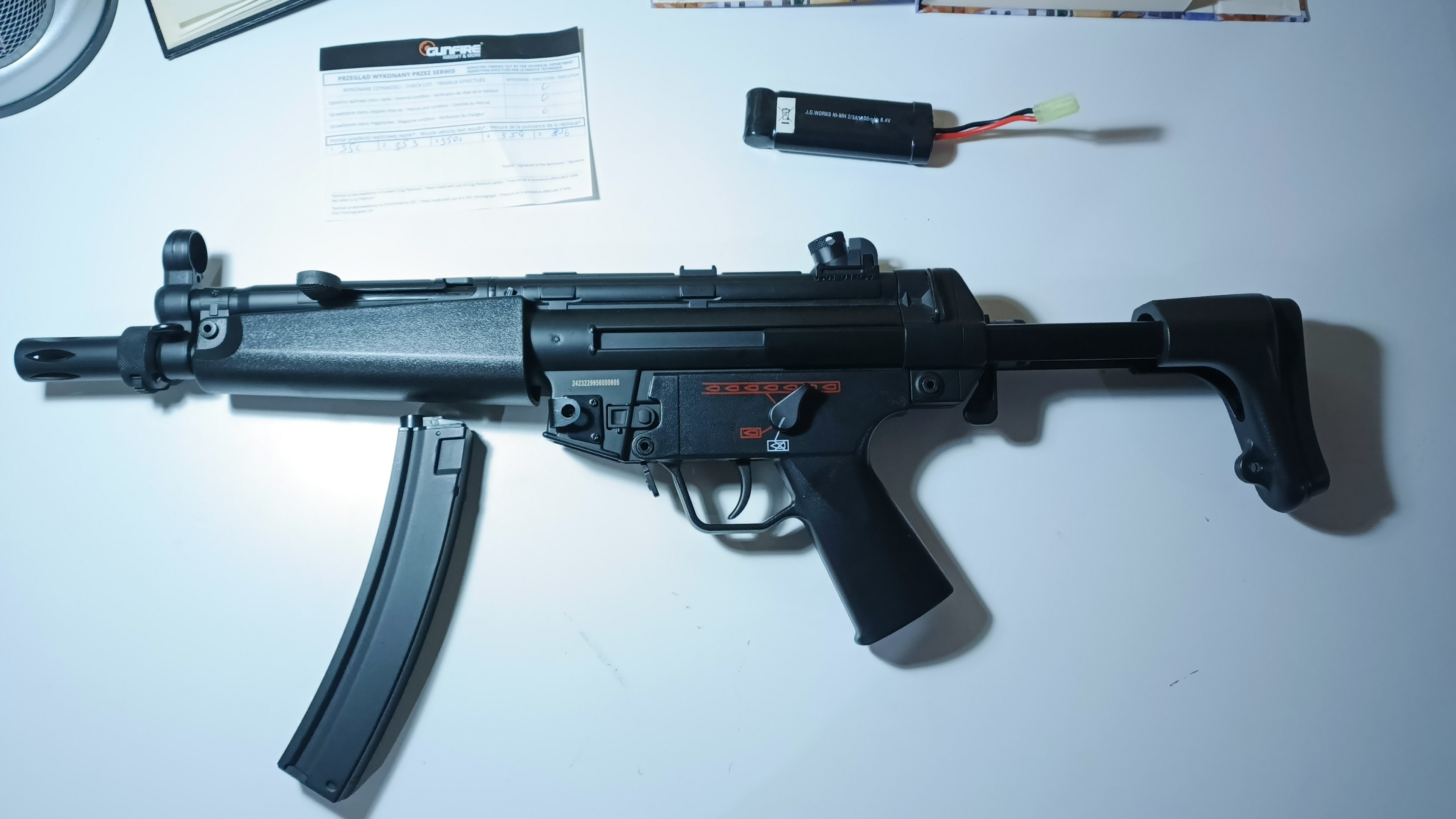 JG Works MP5A5 metal+ABS, magazynek, bateria, ładowarka.