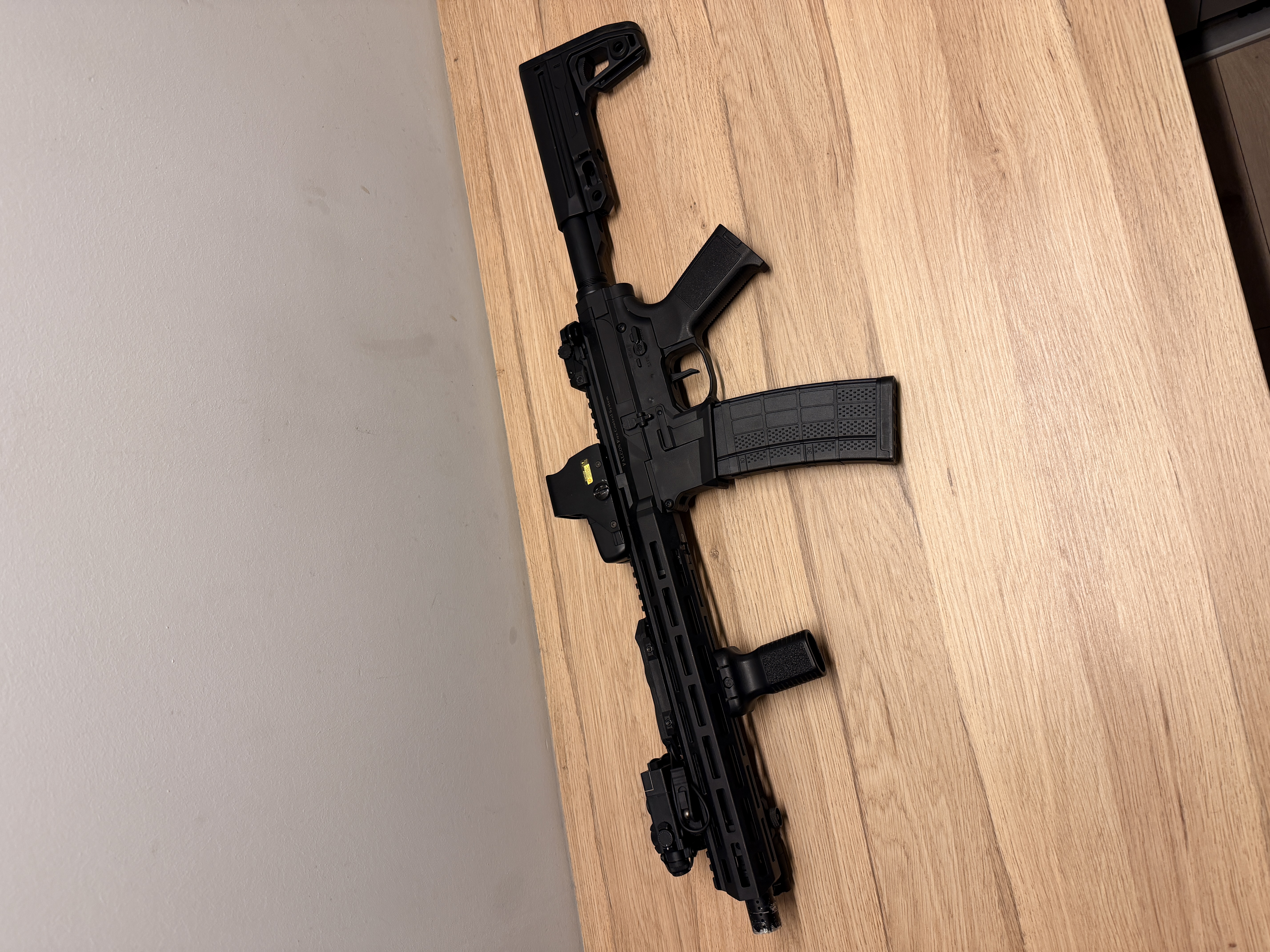 Double Eagle M904F + akcesoria